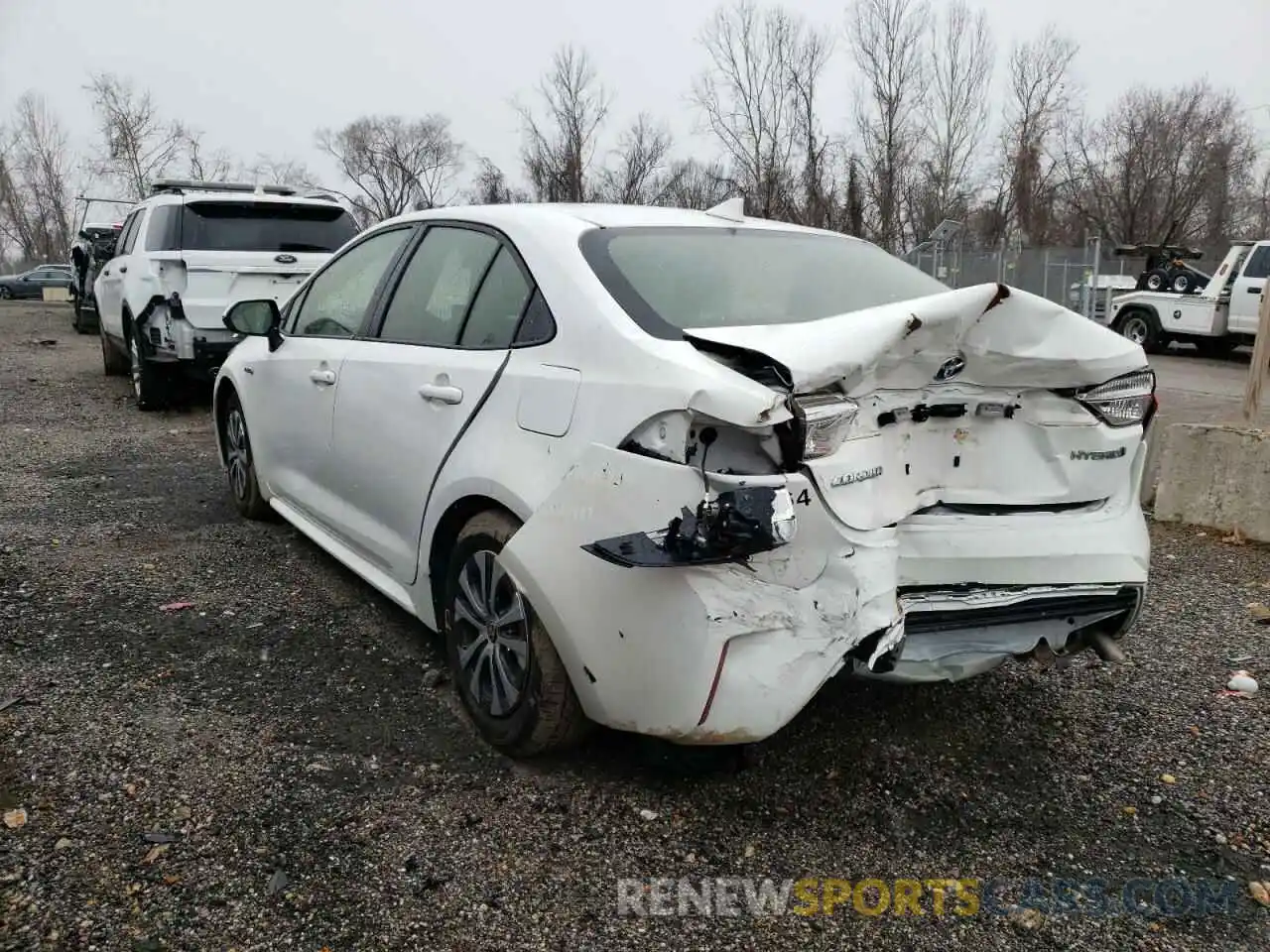 3 Photograph of a damaged car JTDEBRBE6LJ027733 TOYOTA COROLLA 2020