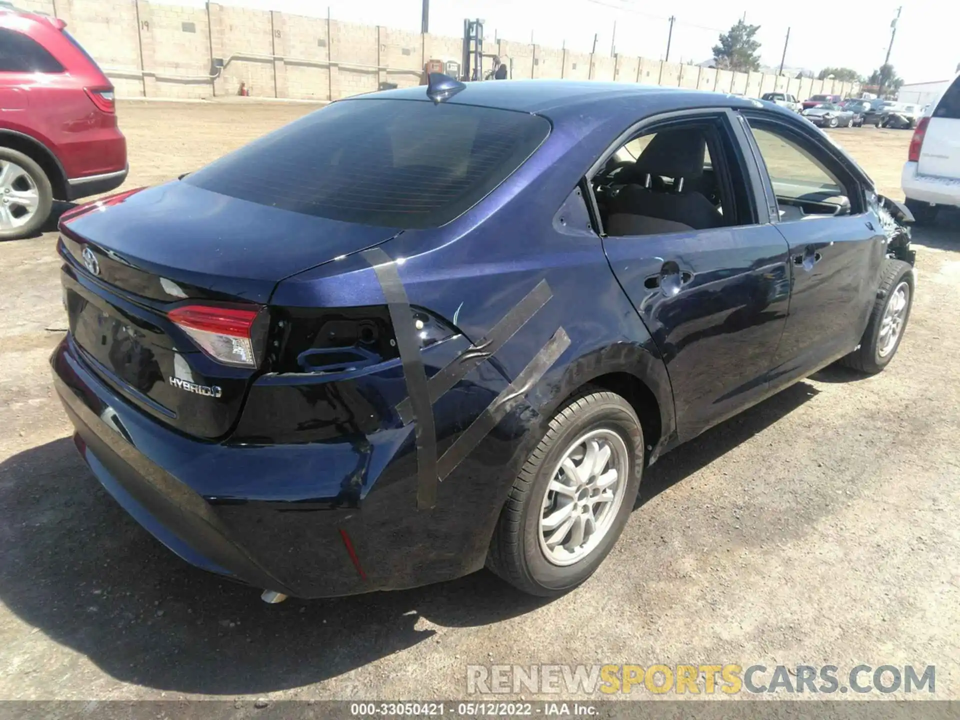 4 Photograph of a damaged car JTDEBRBE6LJ031118 TOYOTA COROLLA 2020