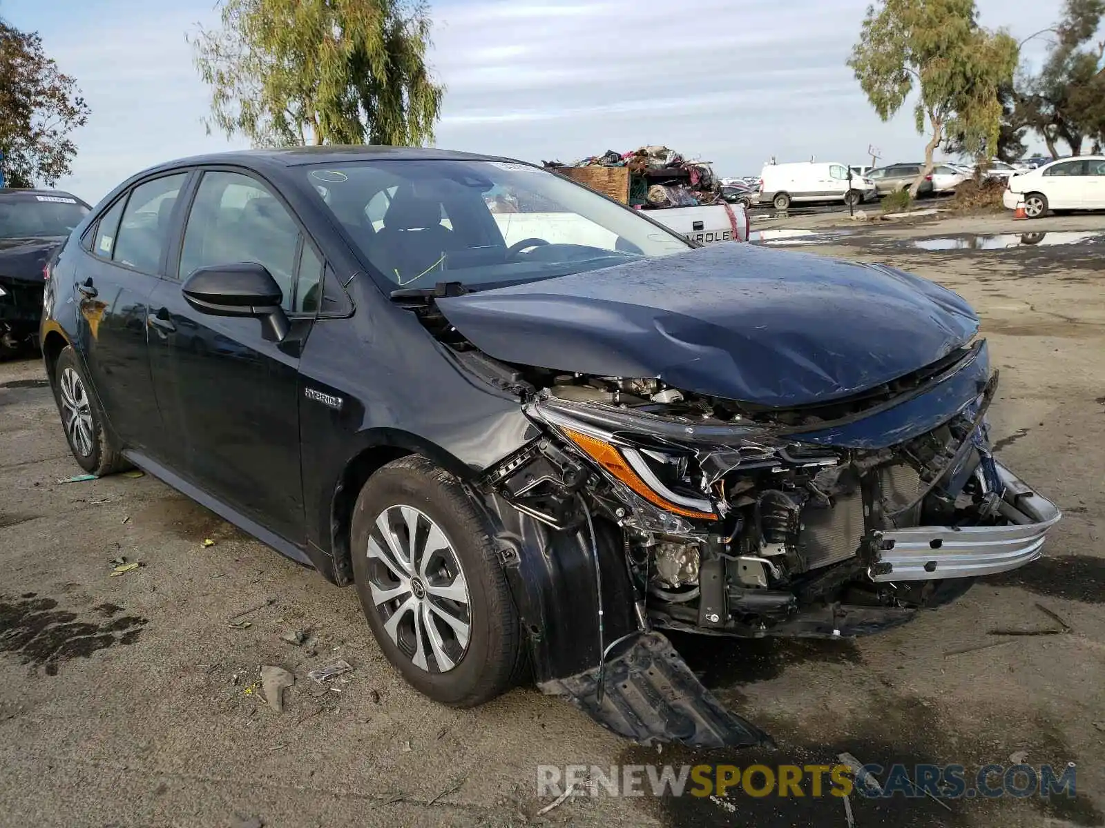 1 Photograph of a damaged car JTDEBRBE7LJ001500 TOYOTA COROLLA 2020