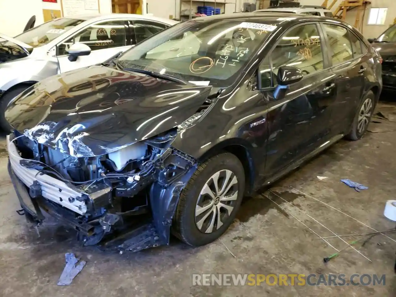 2 Photograph of a damaged car JTDEBRBE7LJ001870 TOYOTA COROLLA 2020