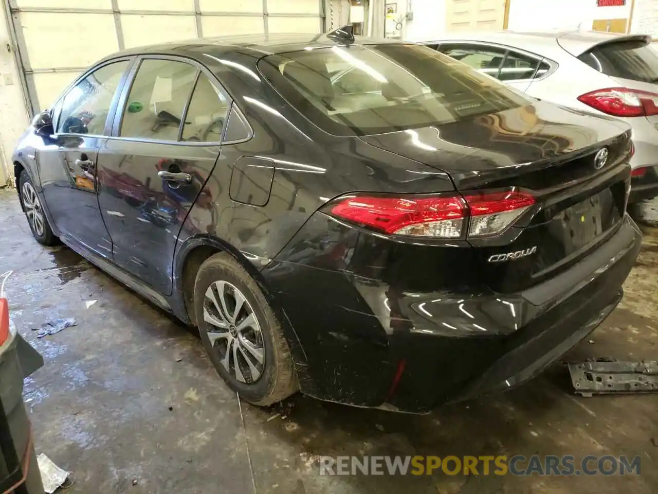 3 Photograph of a damaged car JTDEBRBE7LJ001870 TOYOTA COROLLA 2020