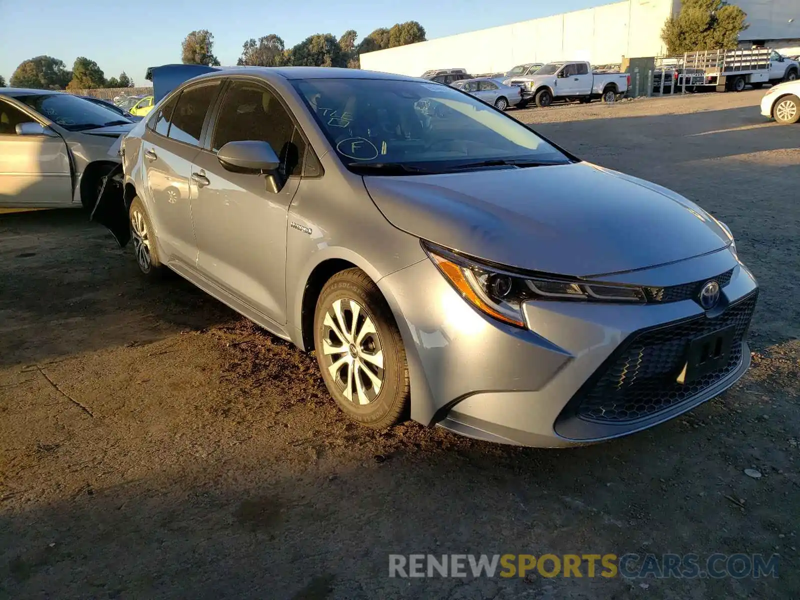 1 Photograph of a damaged car JTDEBRBE7LJ002324 TOYOTA COROLLA 2020