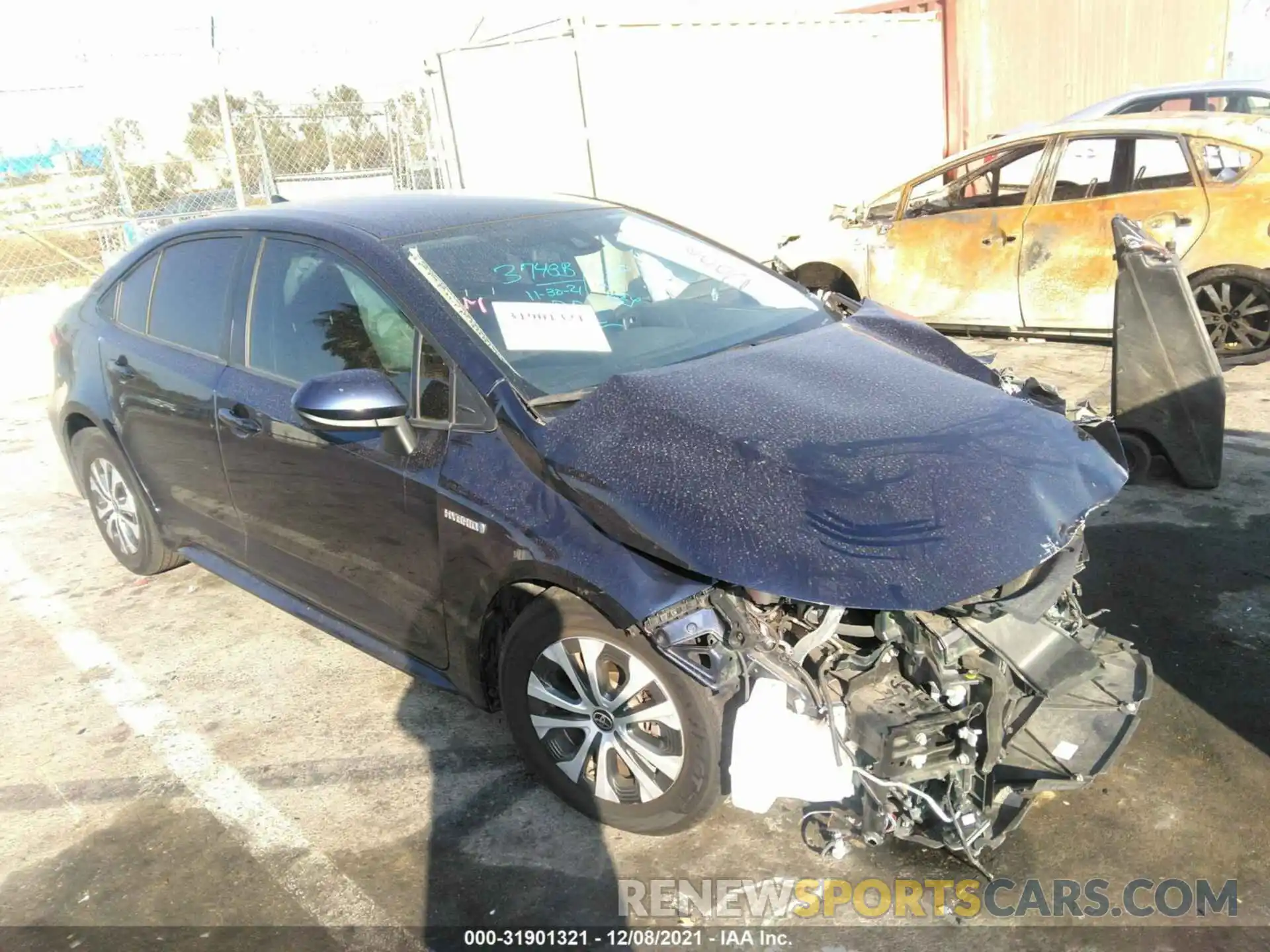 1 Photograph of a damaged car JTDEBRBE7LJ002968 TOYOTA COROLLA 2020