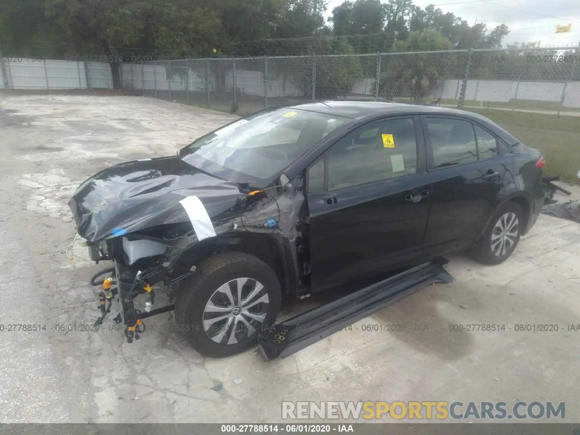 2 Photograph of a damaged car JTDEBRBE7LJ003232 TOYOTA COROLLA 2020