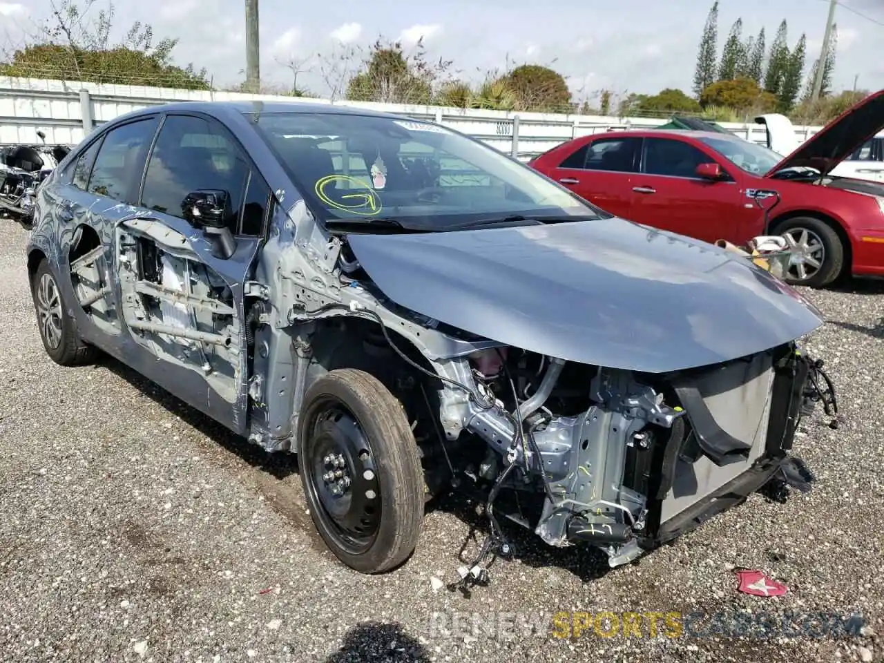 1 Photograph of a damaged car JTDEBRBE7LJ003540 TOYOTA COROLLA 2020