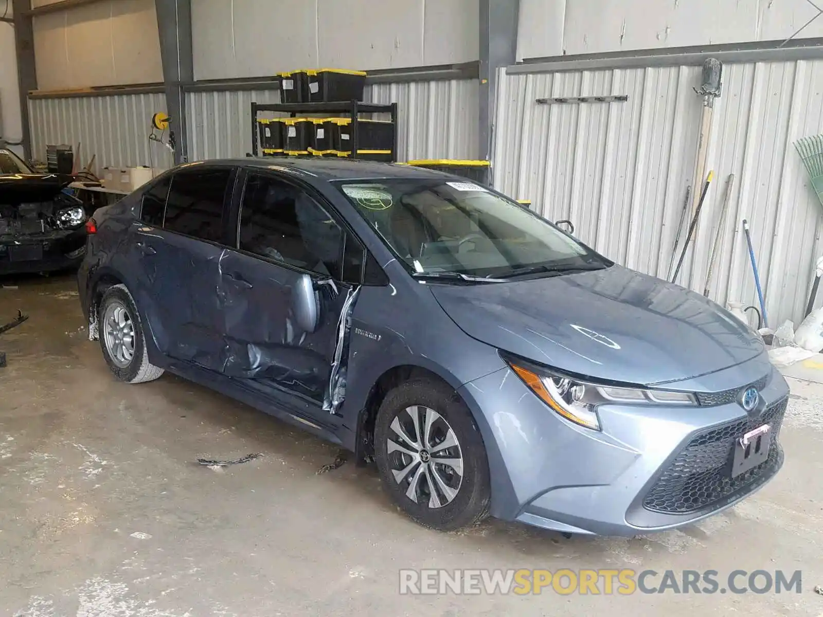 1 Photograph of a damaged car JTDEBRBE7LJ005000 TOYOTA COROLLA 2020