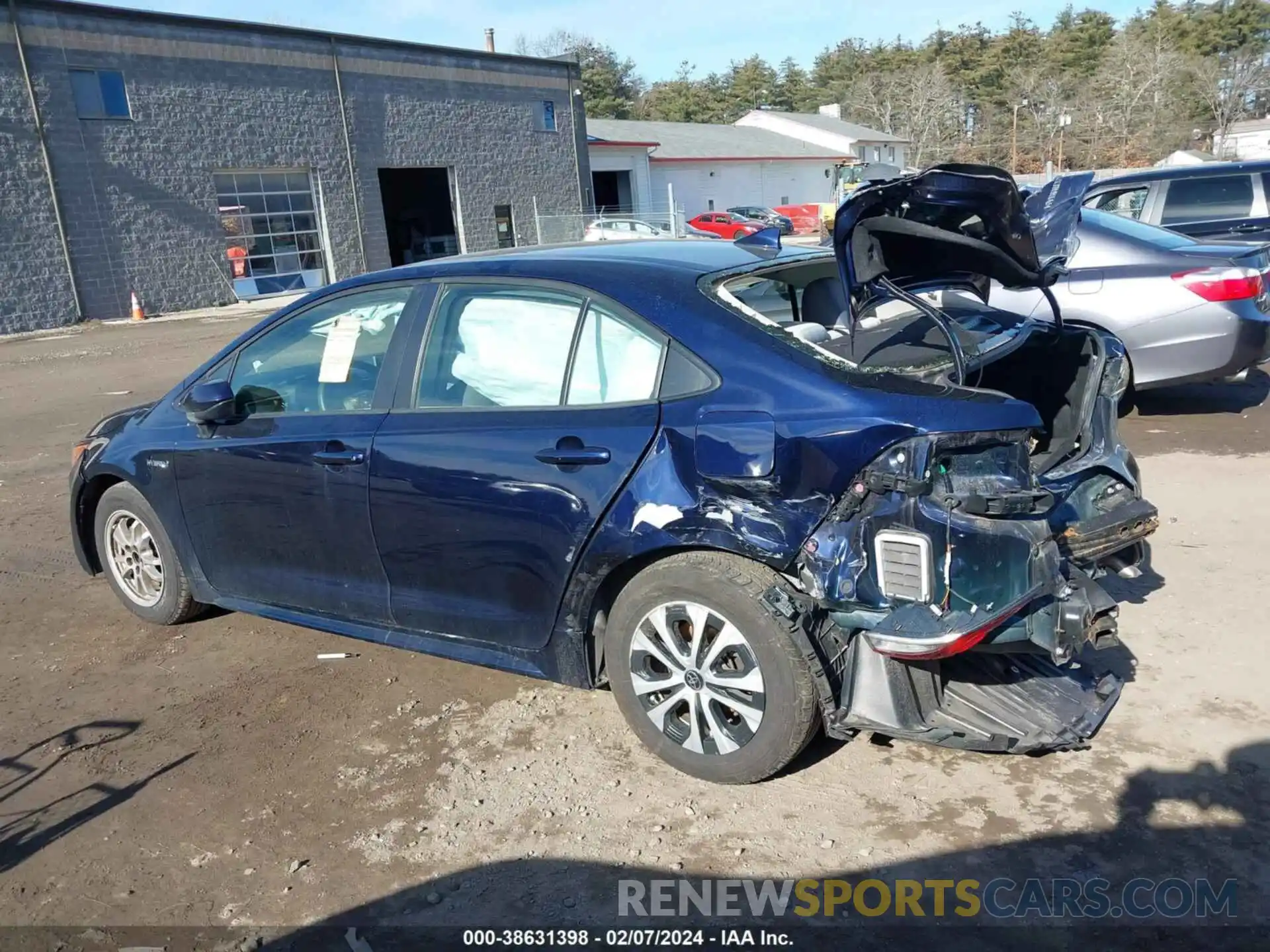 14 Photograph of a damaged car JTDEBRBE7LJ005028 TOYOTA COROLLA 2020