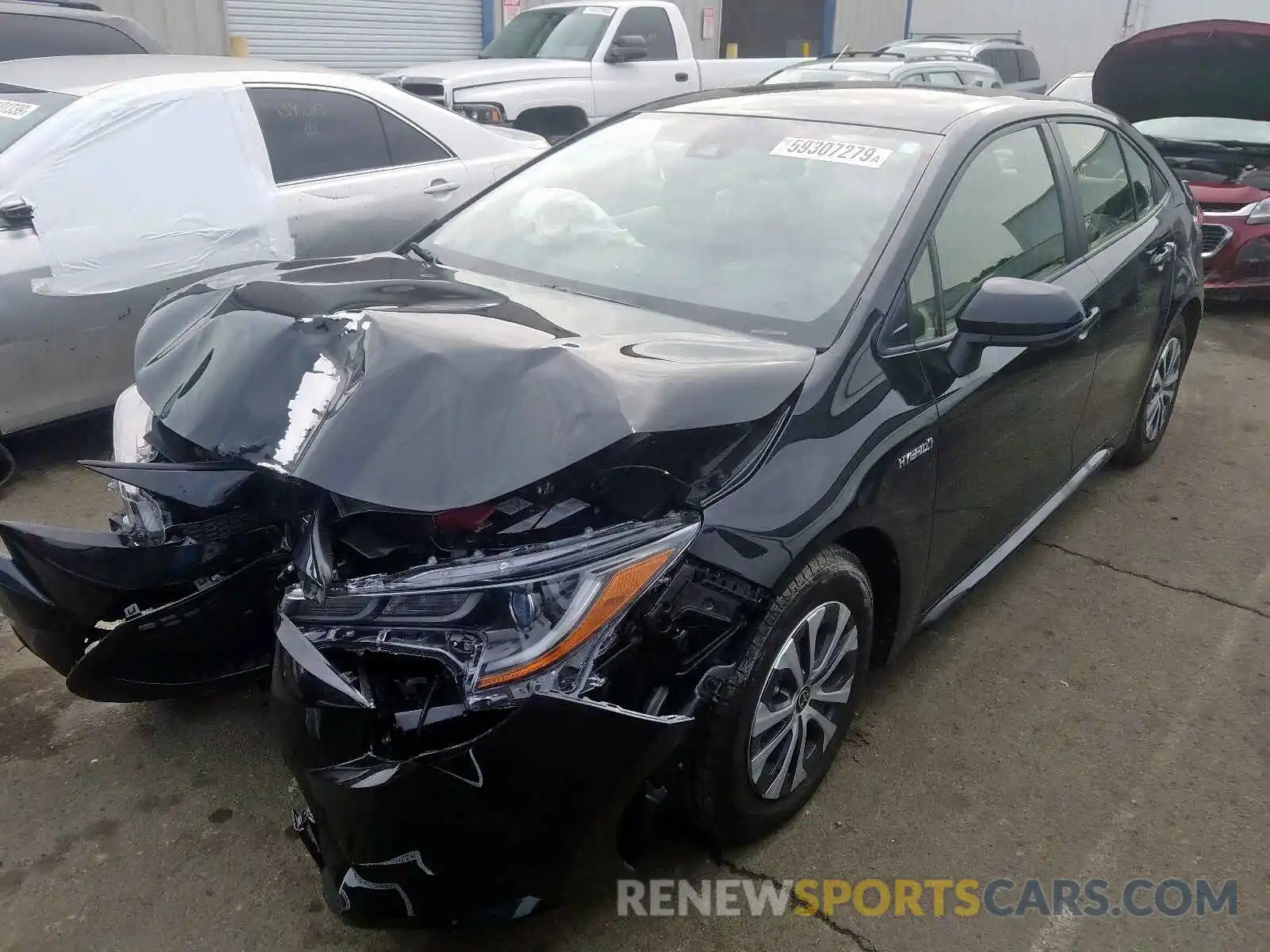 2 Photograph of a damaged car JTDEBRBE7LJ005109 TOYOTA COROLLA 2020