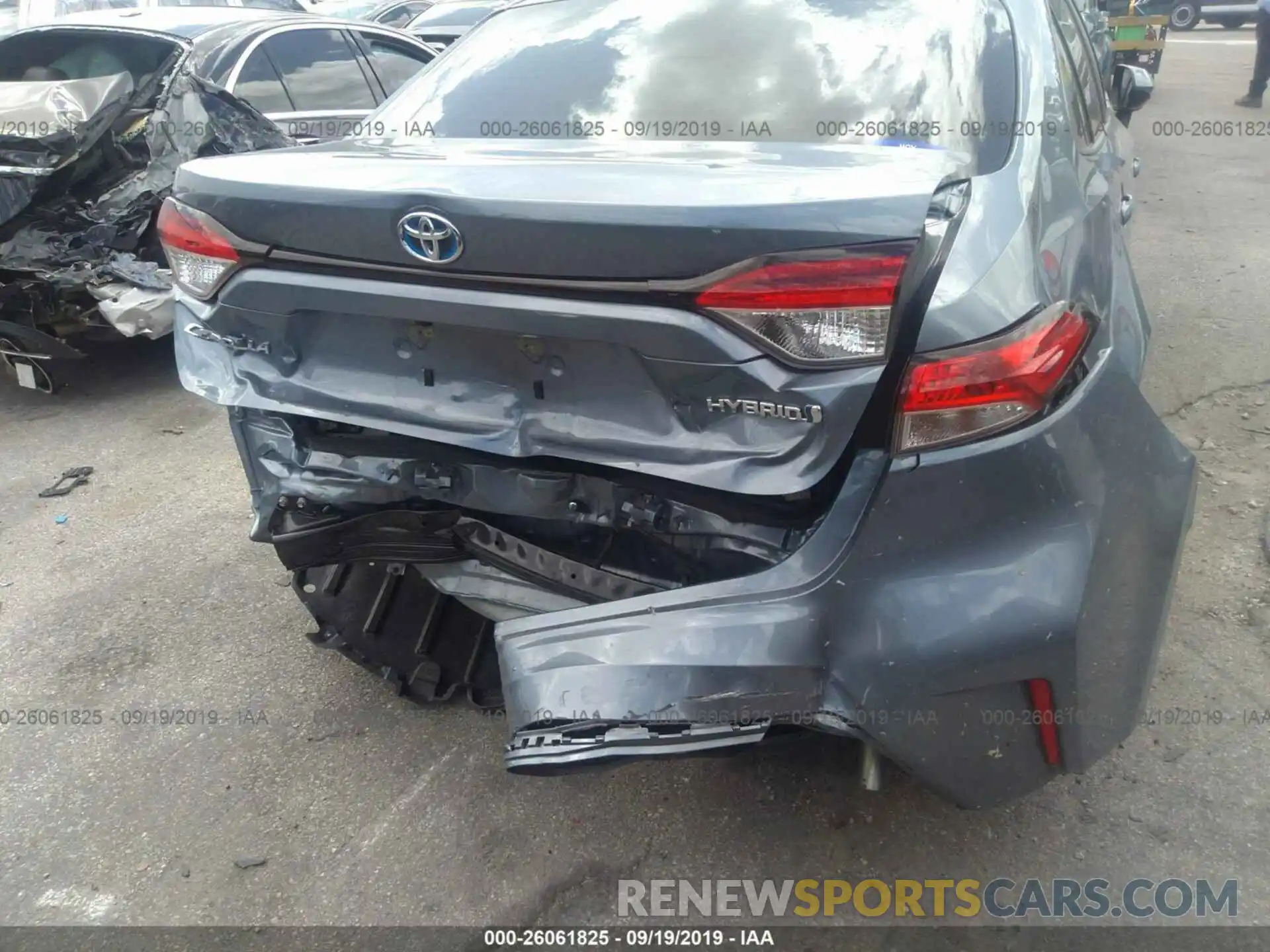 6 Photograph of a damaged car JTDEBRBE7LJ005370 TOYOTA COROLLA 2020