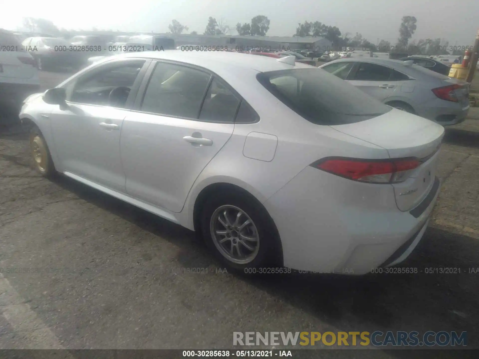 3 Photograph of a damaged car JTDEBRBE7LJ005790 TOYOTA COROLLA 2020