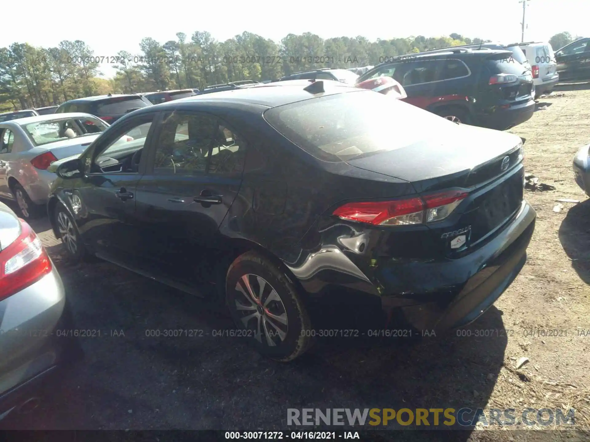 3 Photograph of a damaged car JTDEBRBE7LJ006373 TOYOTA COROLLA 2020