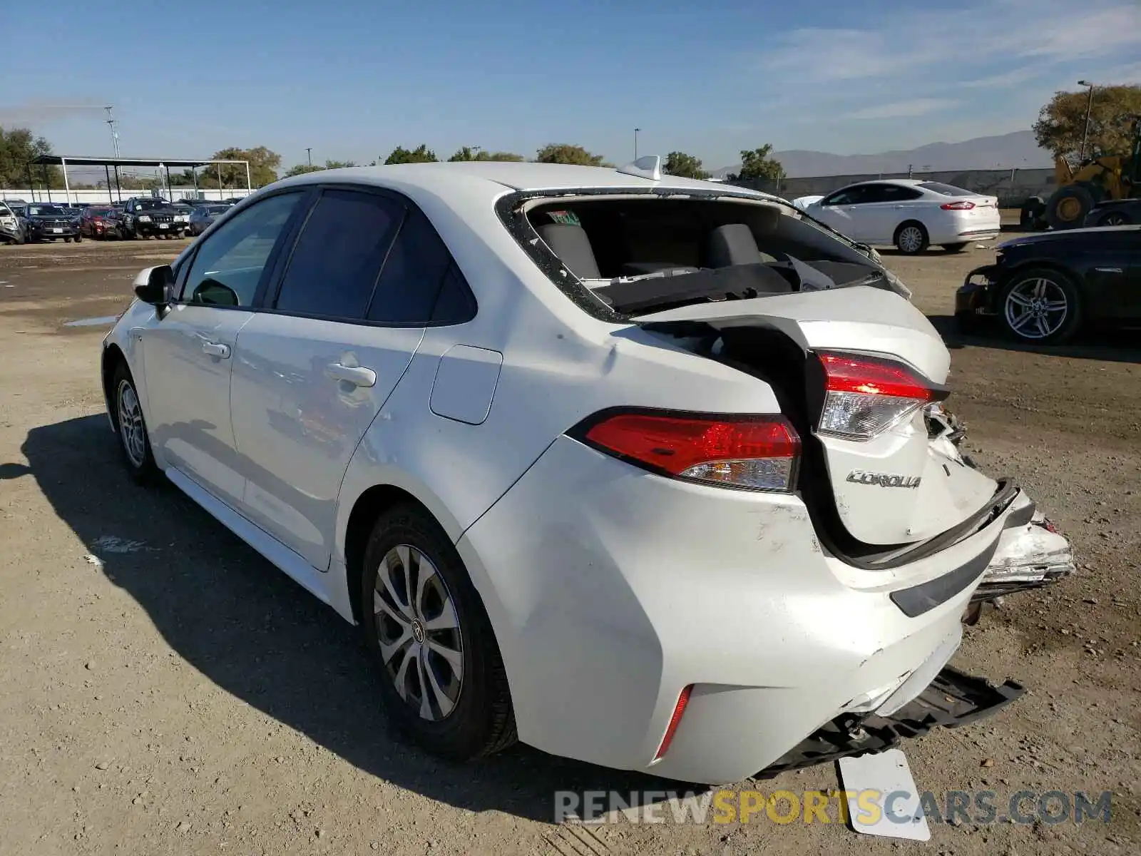 3 Photograph of a damaged car JTDEBRBE7LJ007751 TOYOTA COROLLA 2020