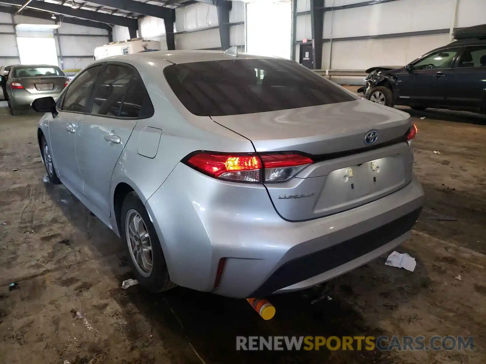 3 Photograph of a damaged car JTDEBRBE7LJ009516 TOYOTA COROLLA 2020