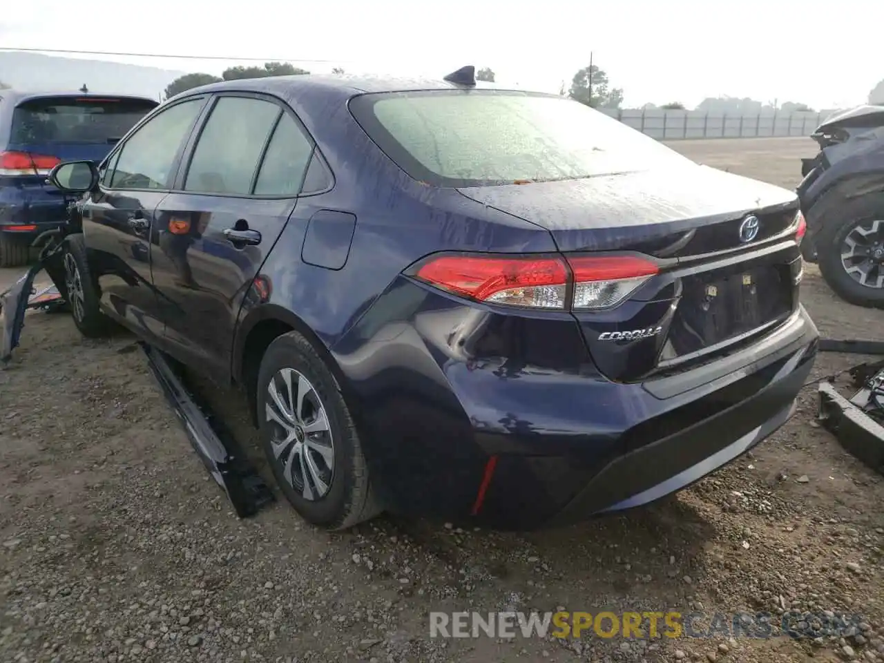 3 Photograph of a damaged car JTDEBRBE7LJ009712 TOYOTA COROLLA 2020