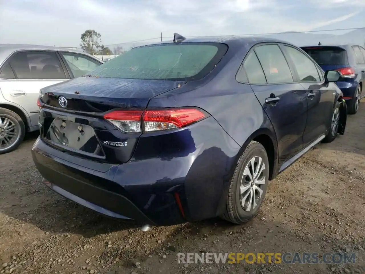 4 Photograph of a damaged car JTDEBRBE7LJ009712 TOYOTA COROLLA 2020