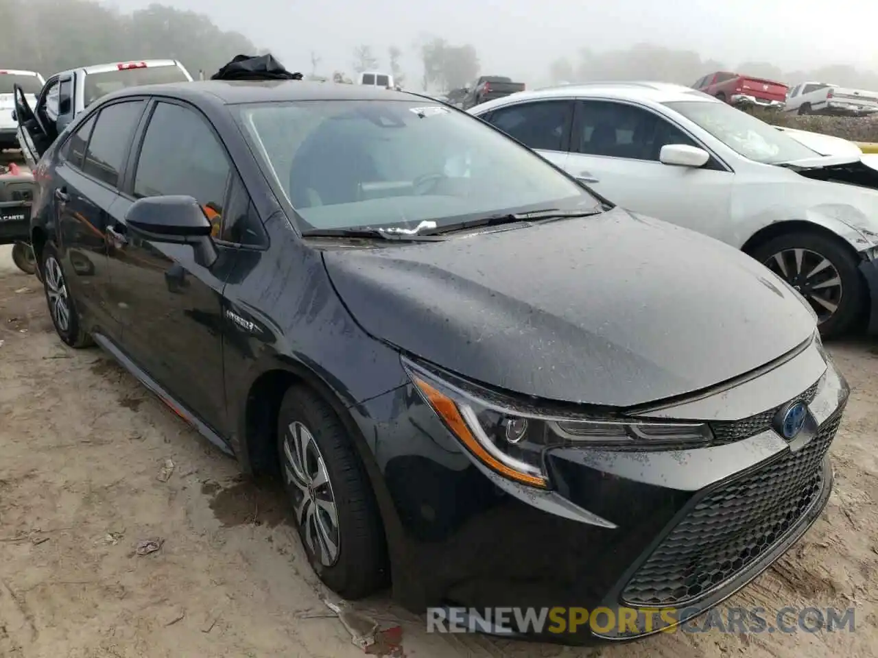 1 Photograph of a damaged car JTDEBRBE7LJ010634 TOYOTA COROLLA 2020