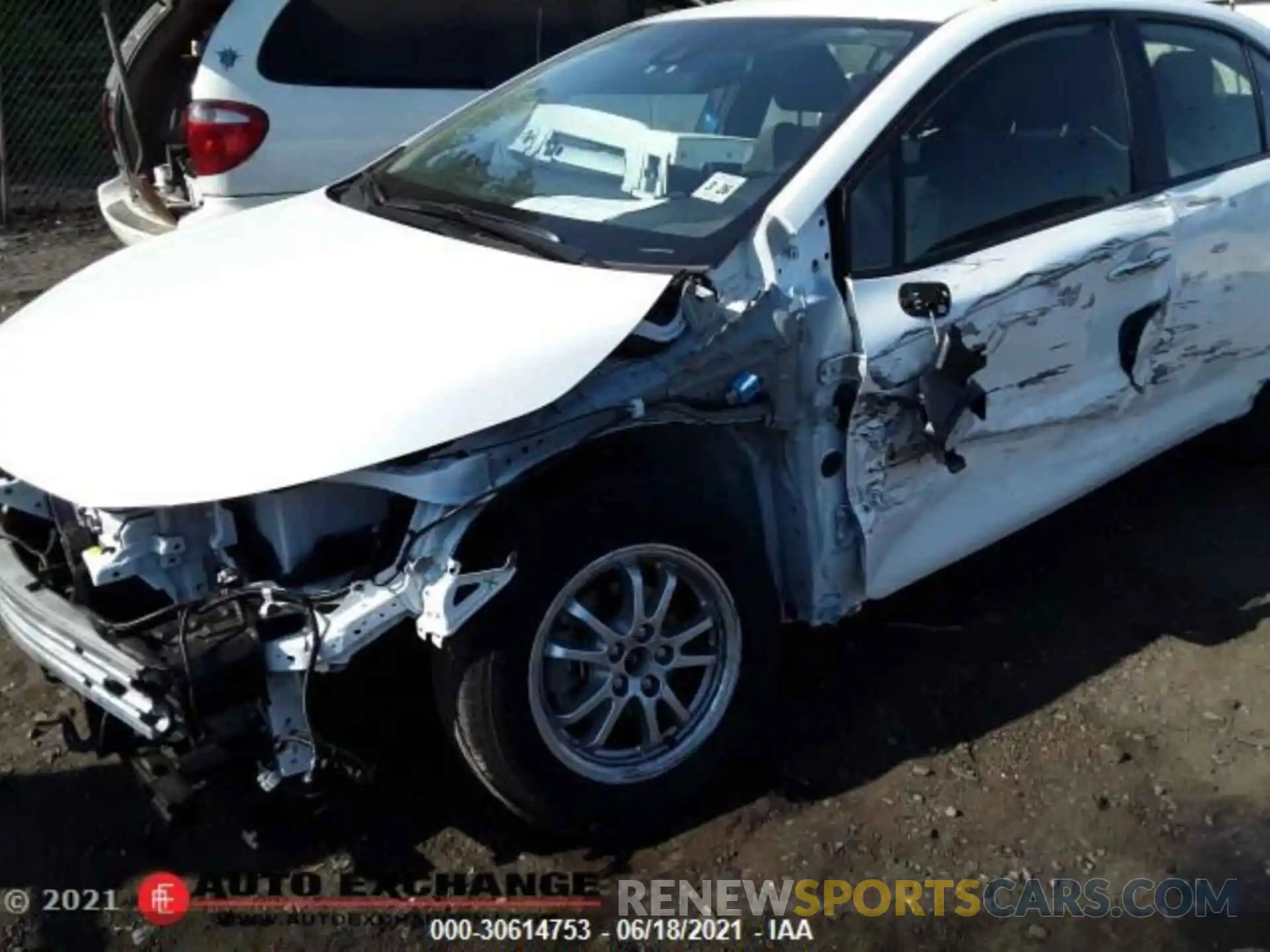 1 Photograph of a damaged car JTDEBRBE7LJ012352 TOYOTA COROLLA 2020