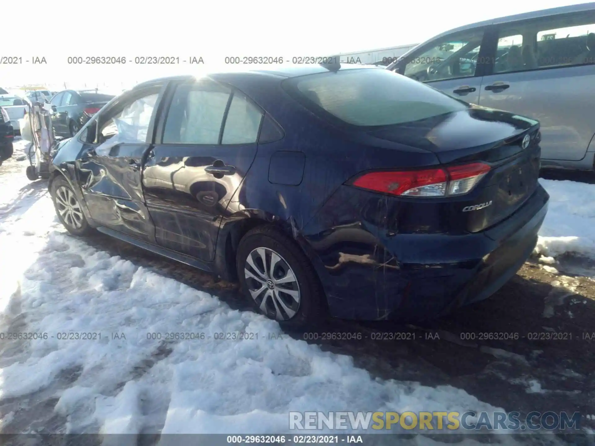 3 Photograph of a damaged car JTDEBRBE7LJ013100 TOYOTA COROLLA 2020