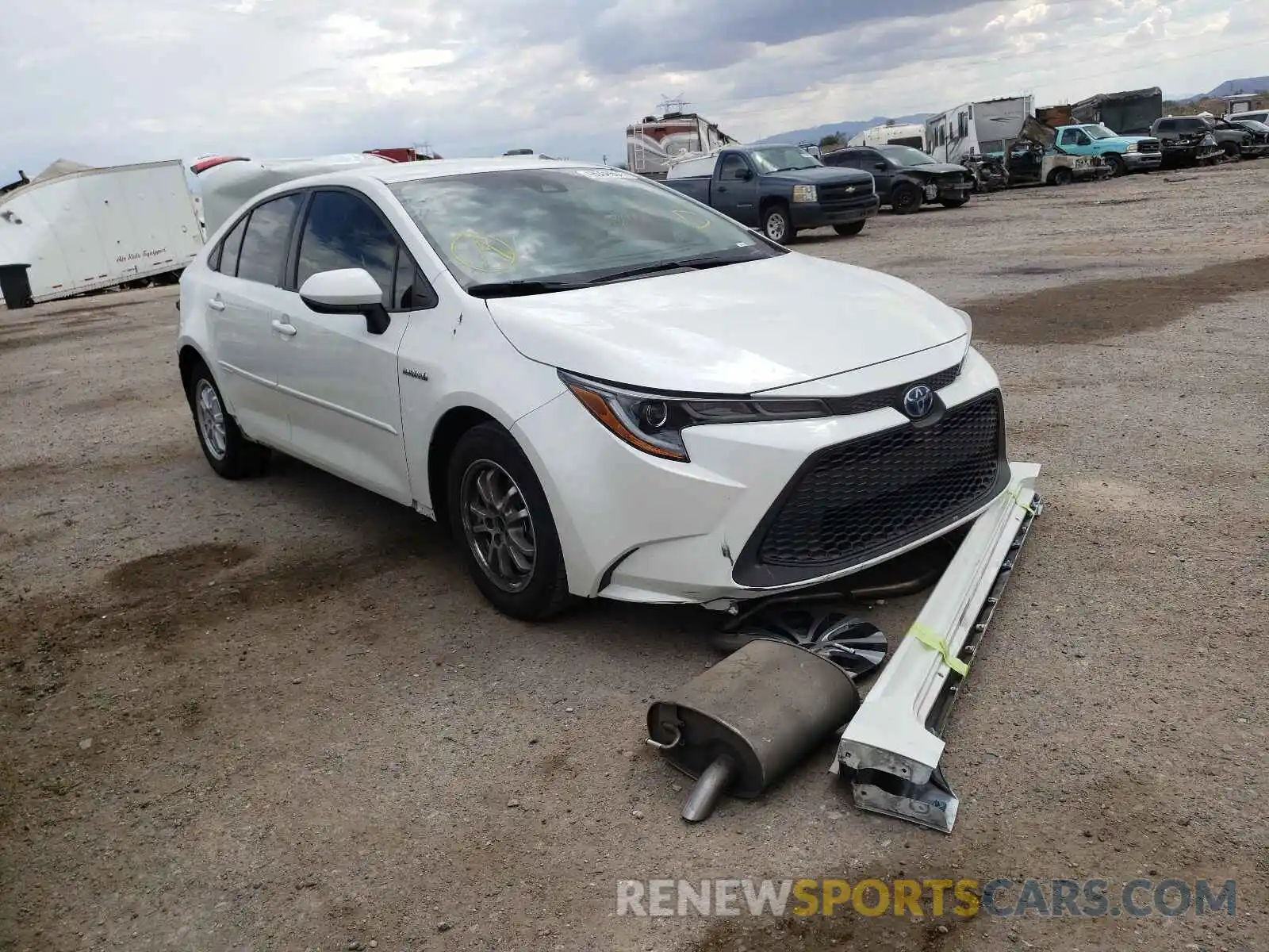 1 Photograph of a damaged car JTDEBRBE7LJ014067 TOYOTA COROLLA 2020