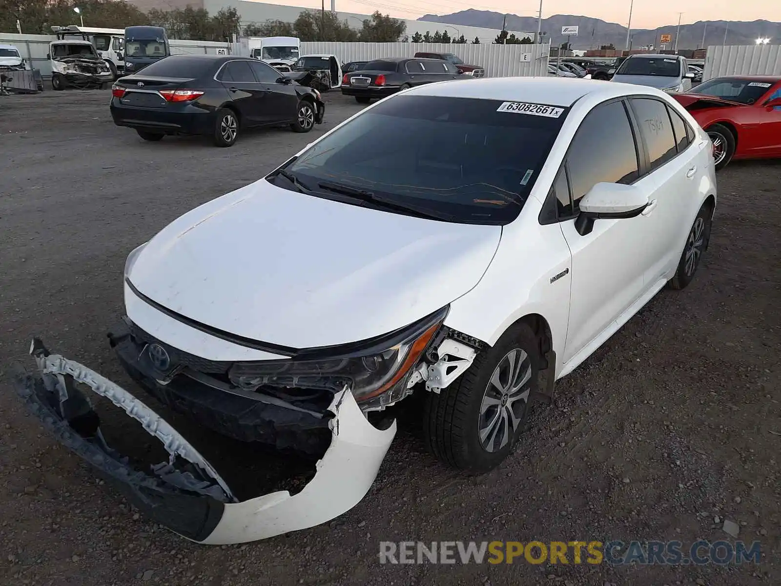 2 Photograph of a damaged car JTDEBRBE7LJ014165 TOYOTA COROLLA 2020