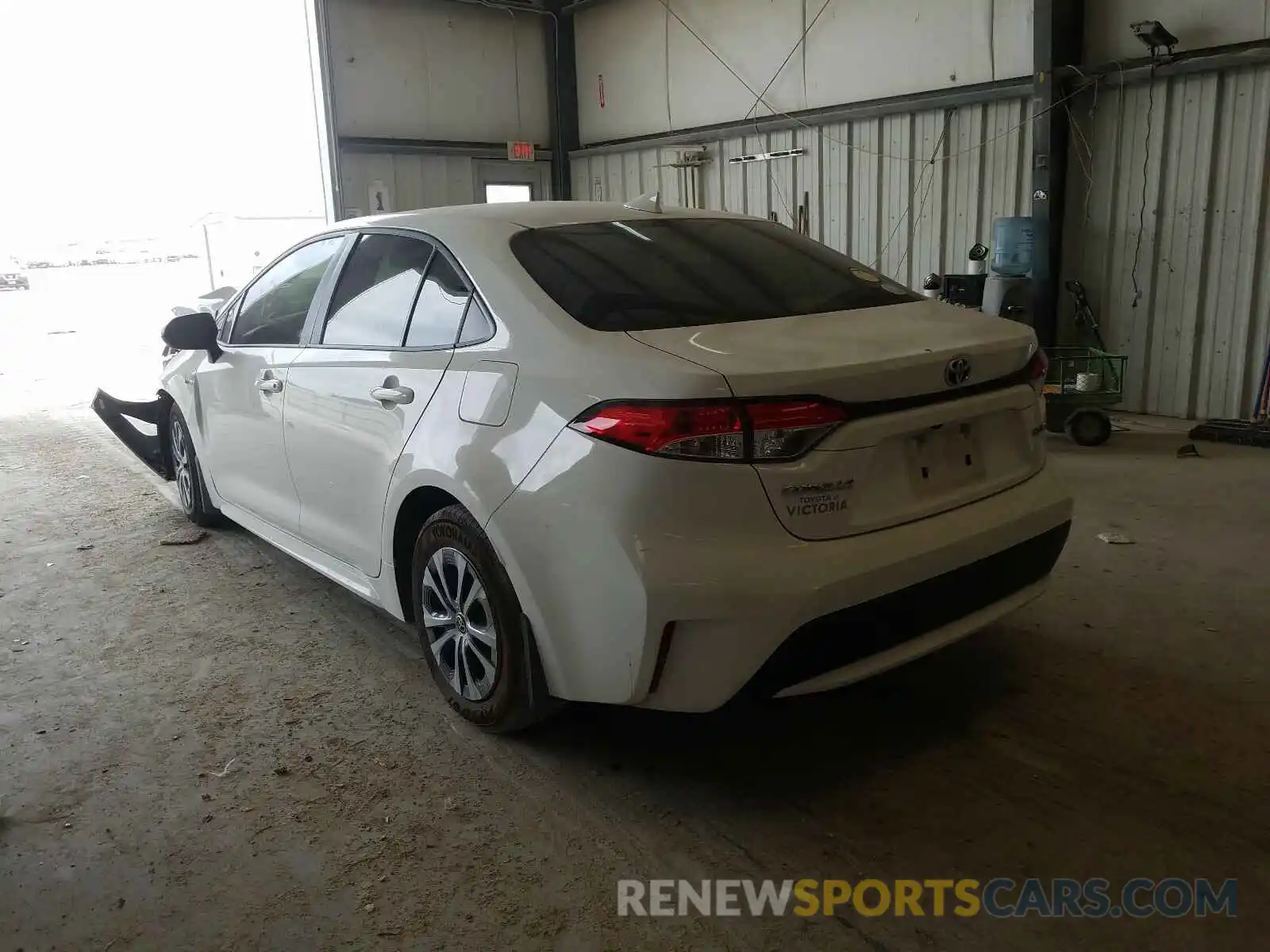 3 Photograph of a damaged car JTDEBRBE7LJ015395 TOYOTA COROLLA 2020