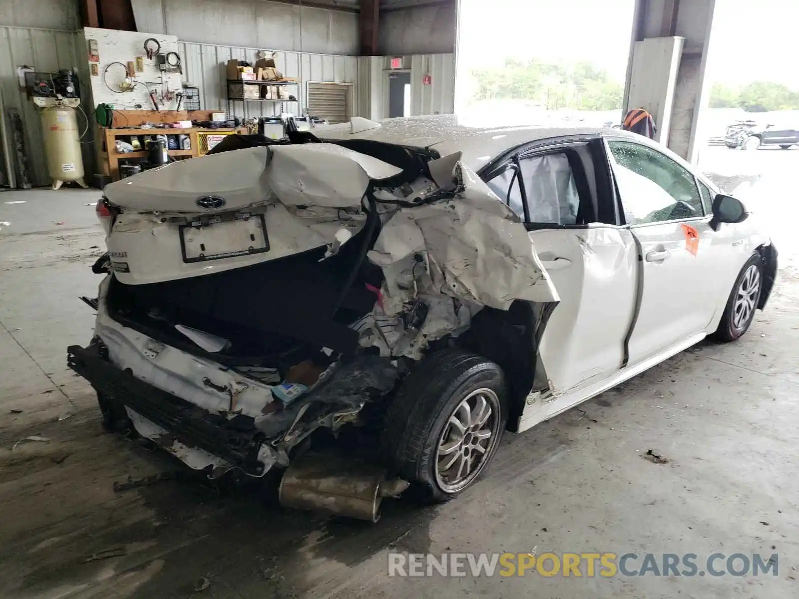 4 Photograph of a damaged car JTDEBRBE7LJ016272 TOYOTA COROLLA 2020