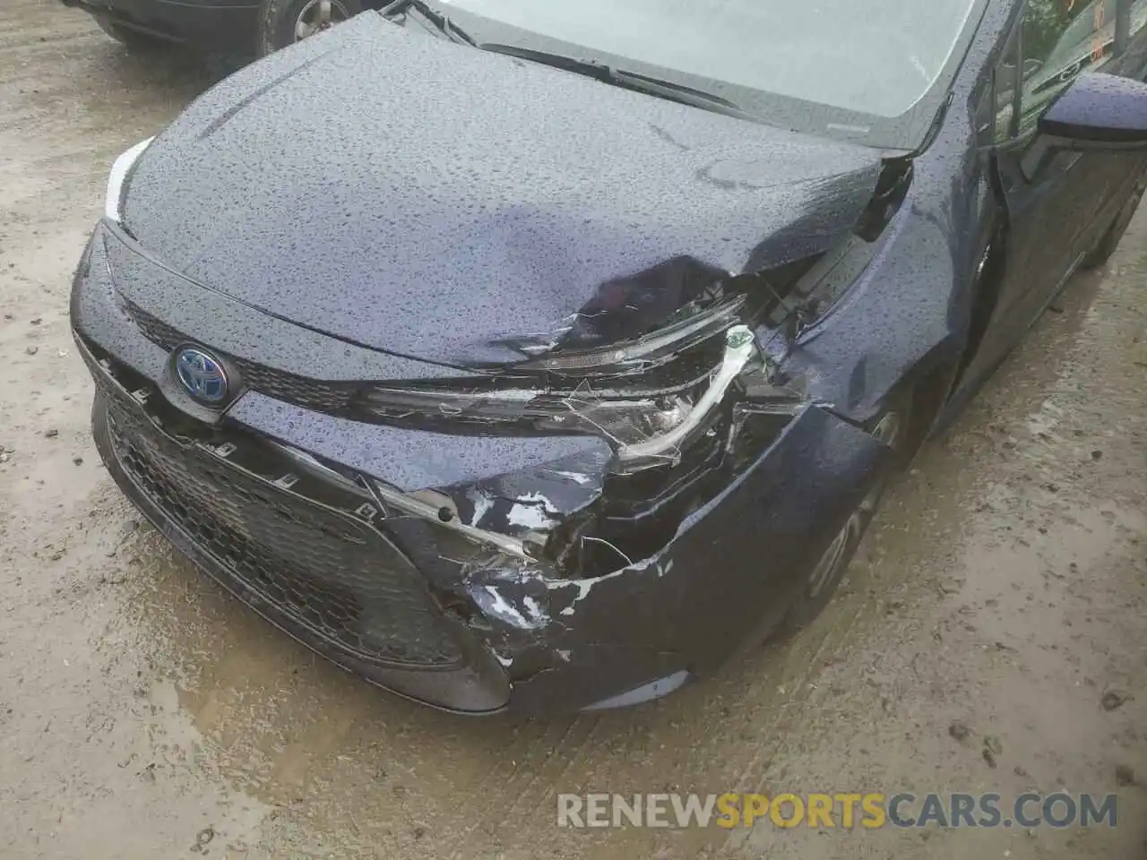 9 Photograph of a damaged car JTDEBRBE7LJ016935 TOYOTA COROLLA 2020