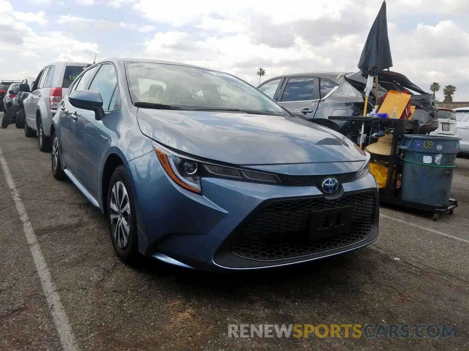 1 Photograph of a damaged car JTDEBRBE7LJ017437 TOYOTA COROLLA 2020