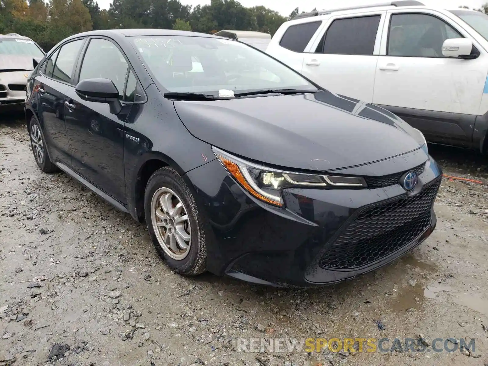 1 Photograph of a damaged car JTDEBRBE7LJ017986 TOYOTA COROLLA 2020