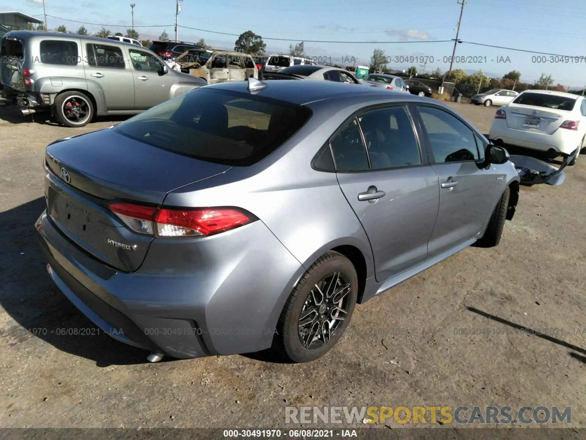 4 Photograph of a damaged car JTDEBRBE7LJ018037 TOYOTA COROLLA 2020