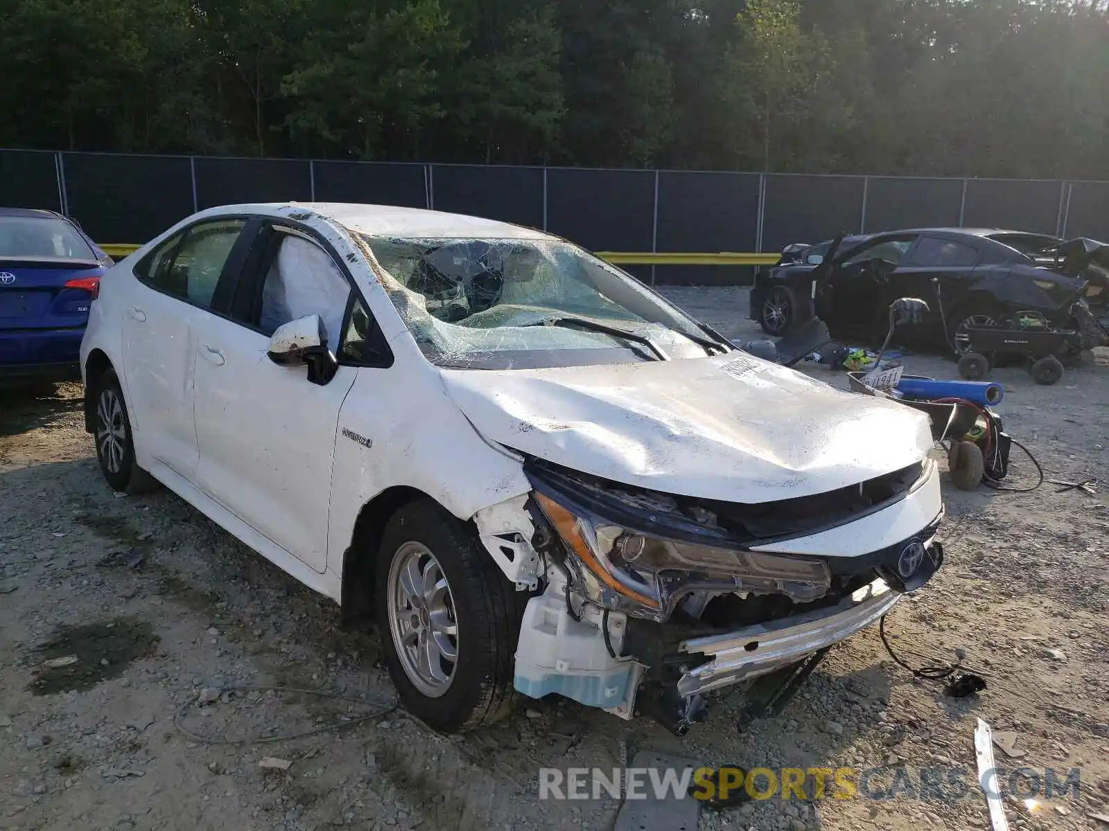 1 Photograph of a damaged car JTDEBRBE7LJ018717 TOYOTA COROLLA 2020