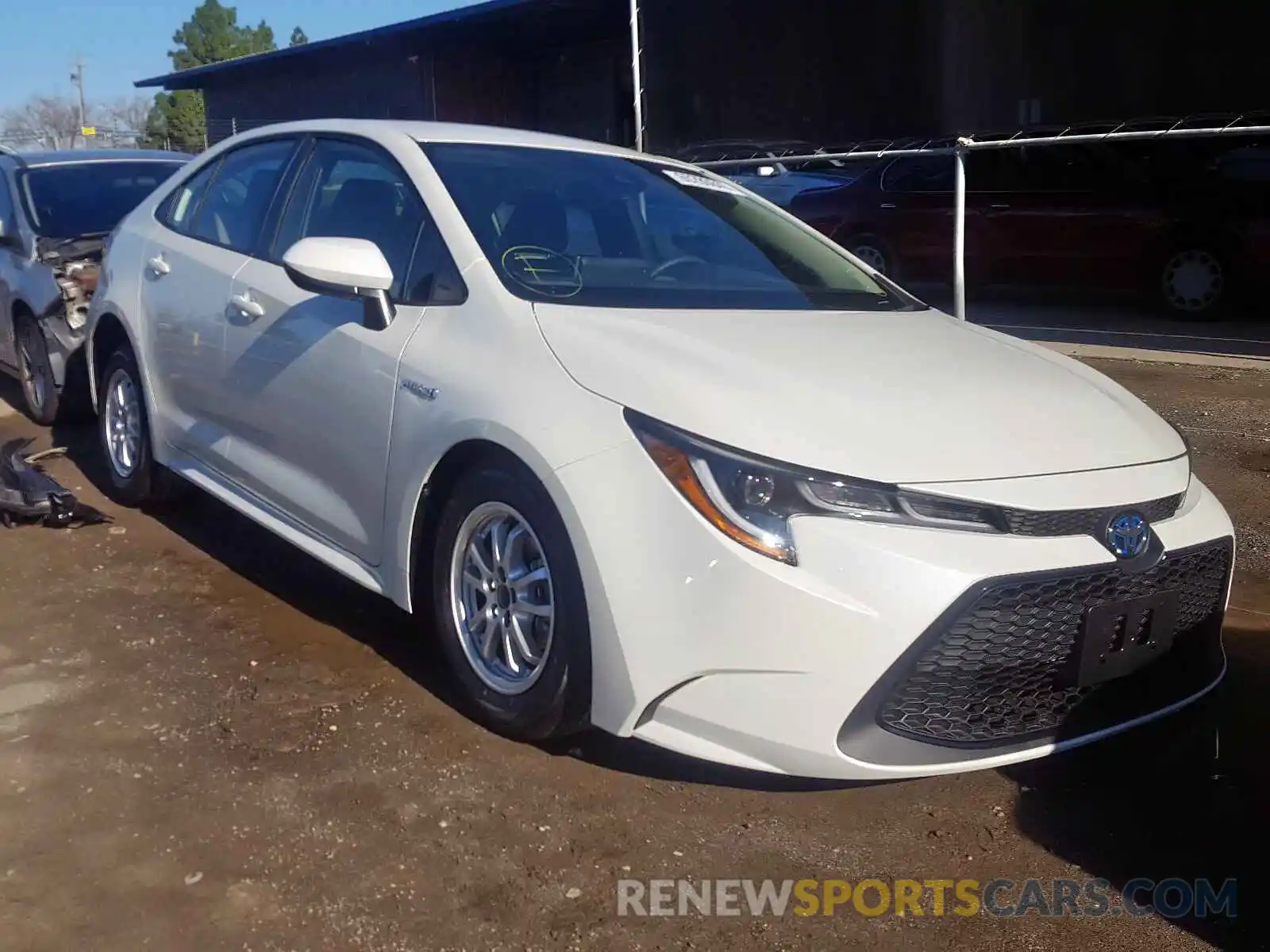 1 Photograph of a damaged car JTDEBRBE7LJ021472 TOYOTA COROLLA 2020