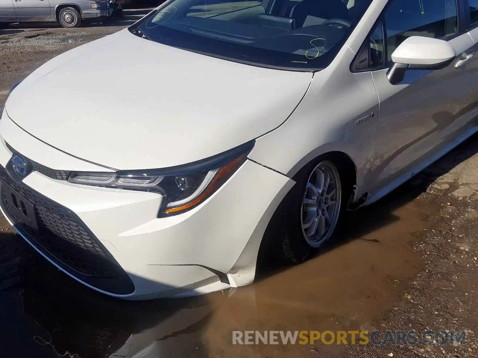 9 Photograph of a damaged car JTDEBRBE7LJ021472 TOYOTA COROLLA 2020