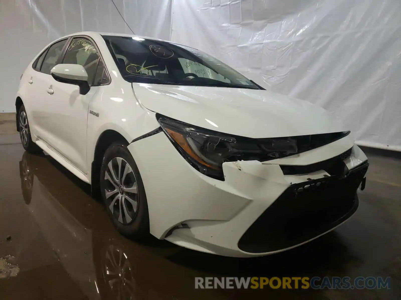 1 Photograph of a damaged car JTDEBRBE7LJ022718 TOYOTA COROLLA 2020