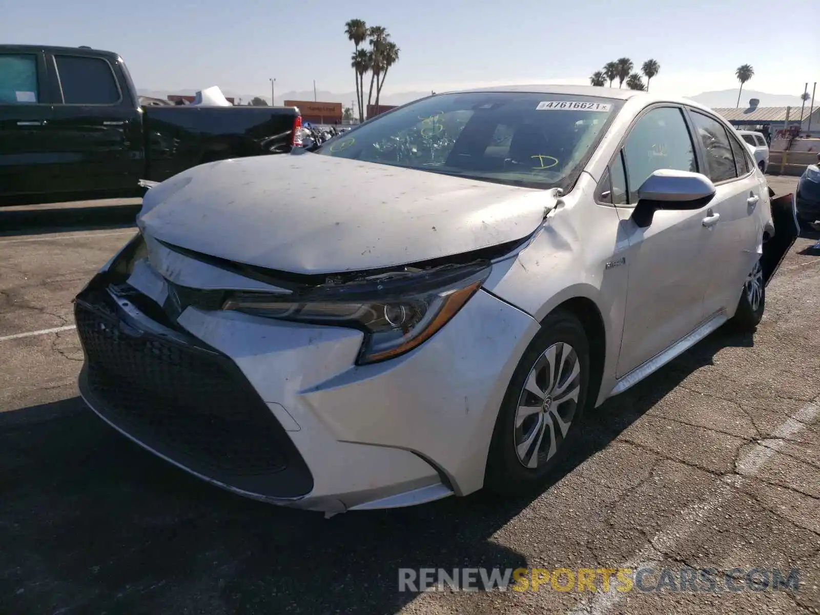 2 Photograph of a damaged car JTDEBRBE7LJ024260 TOYOTA COROLLA 2020