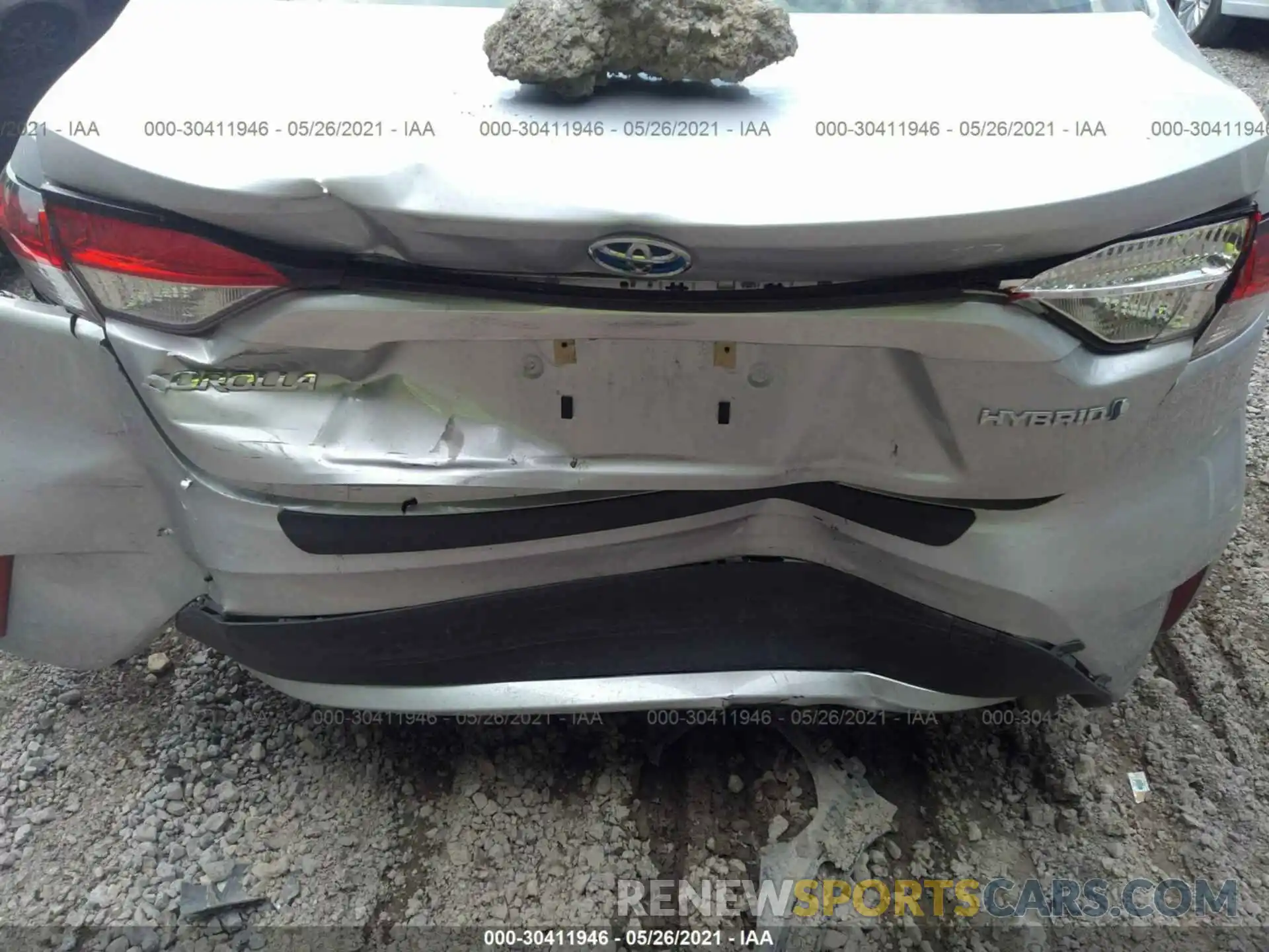 6 Photograph of a damaged car JTDEBRBE7LJ025117 TOYOTA COROLLA 2020