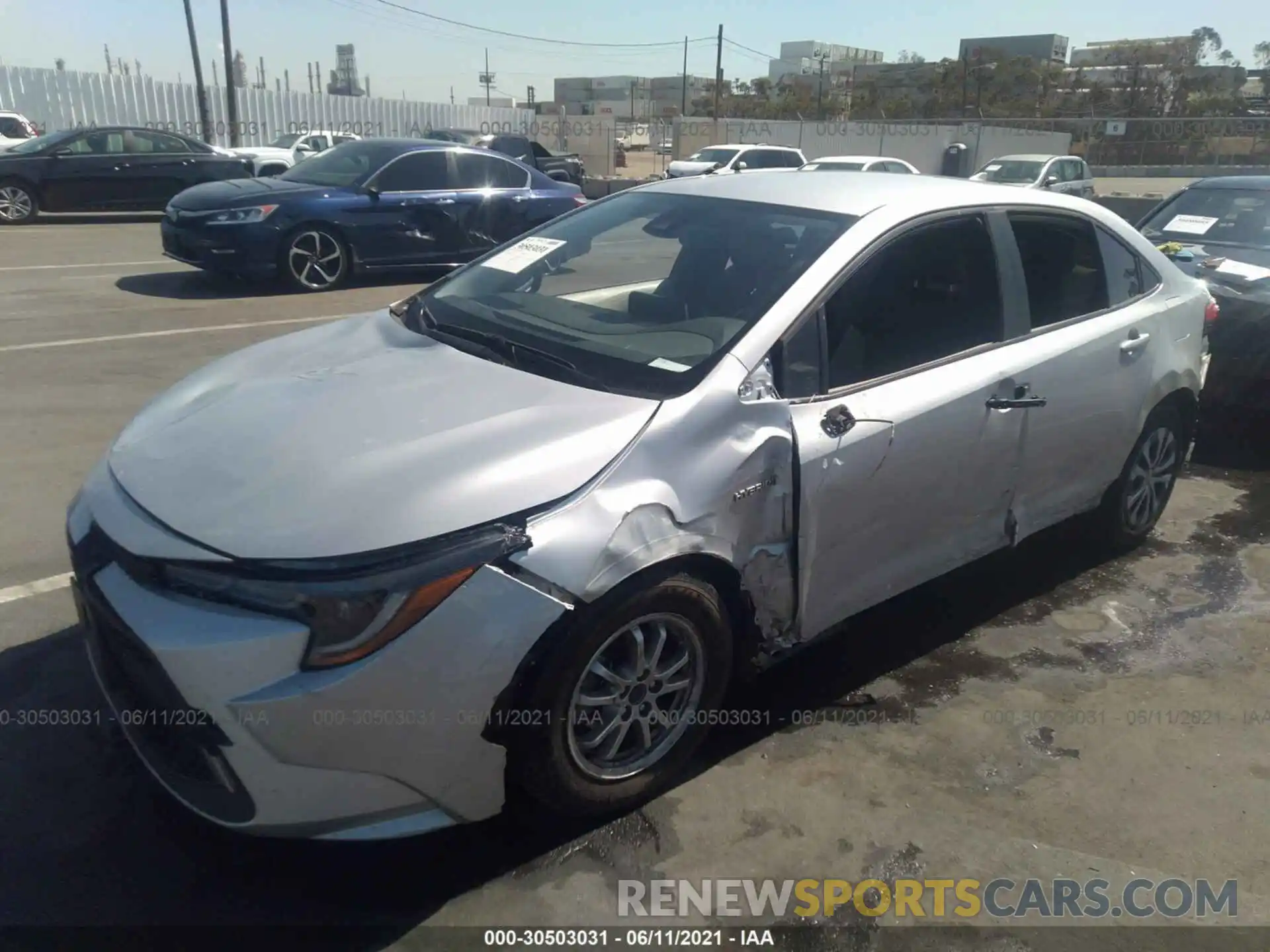 2 Photograph of a damaged car JTDEBRBE7LJ026137 TOYOTA COROLLA 2020