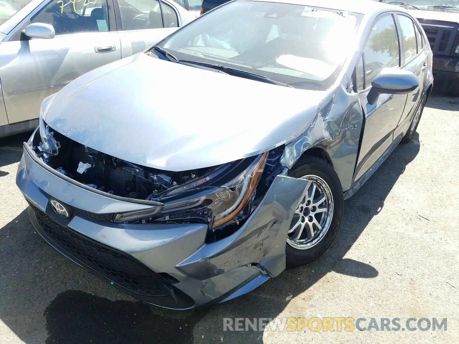 2 Photograph of a damaged car JTDEBRBE7LJ027160 TOYOTA COROLLA 2020