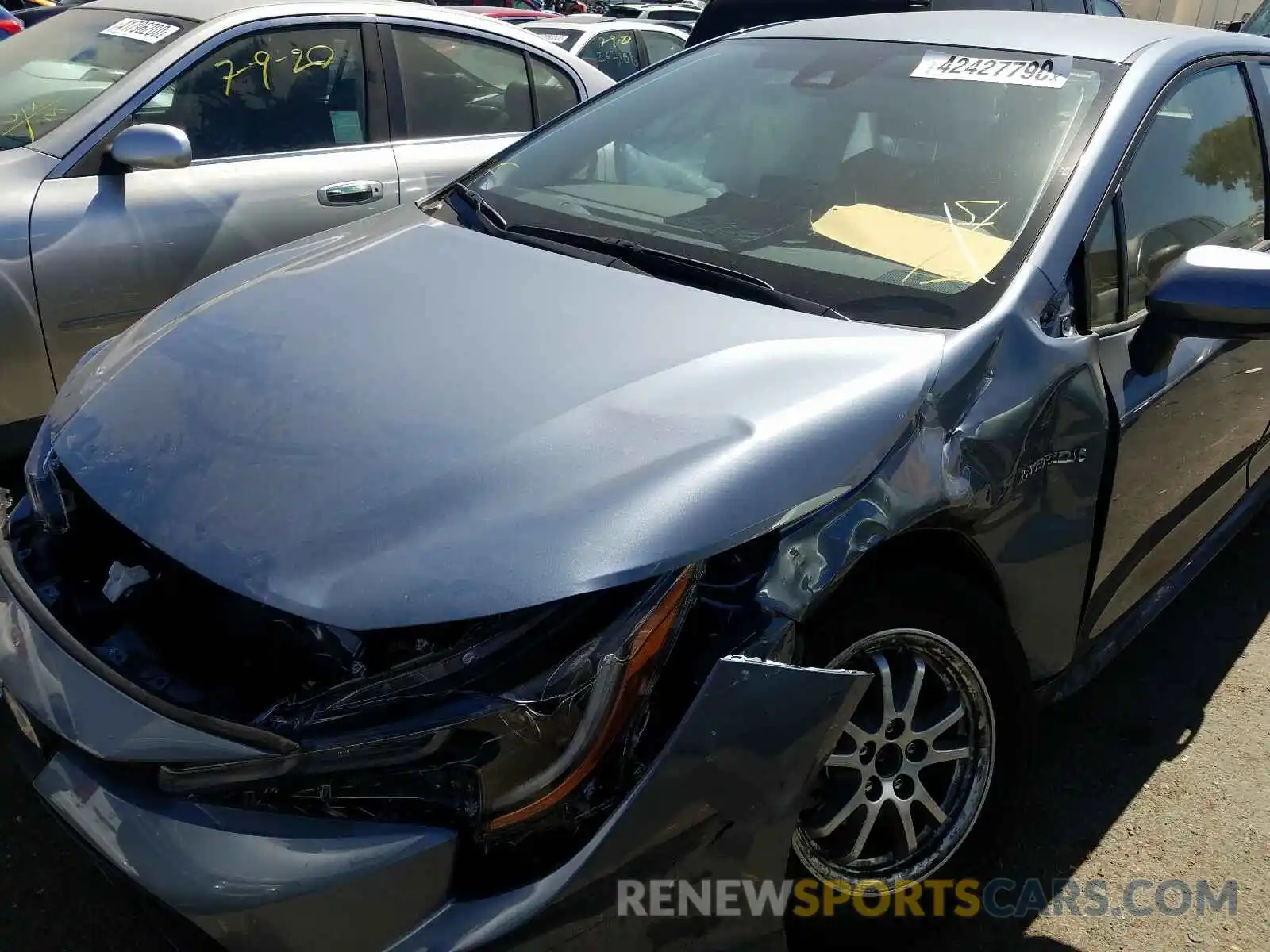 9 Photograph of a damaged car JTDEBRBE7LJ027160 TOYOTA COROLLA 2020