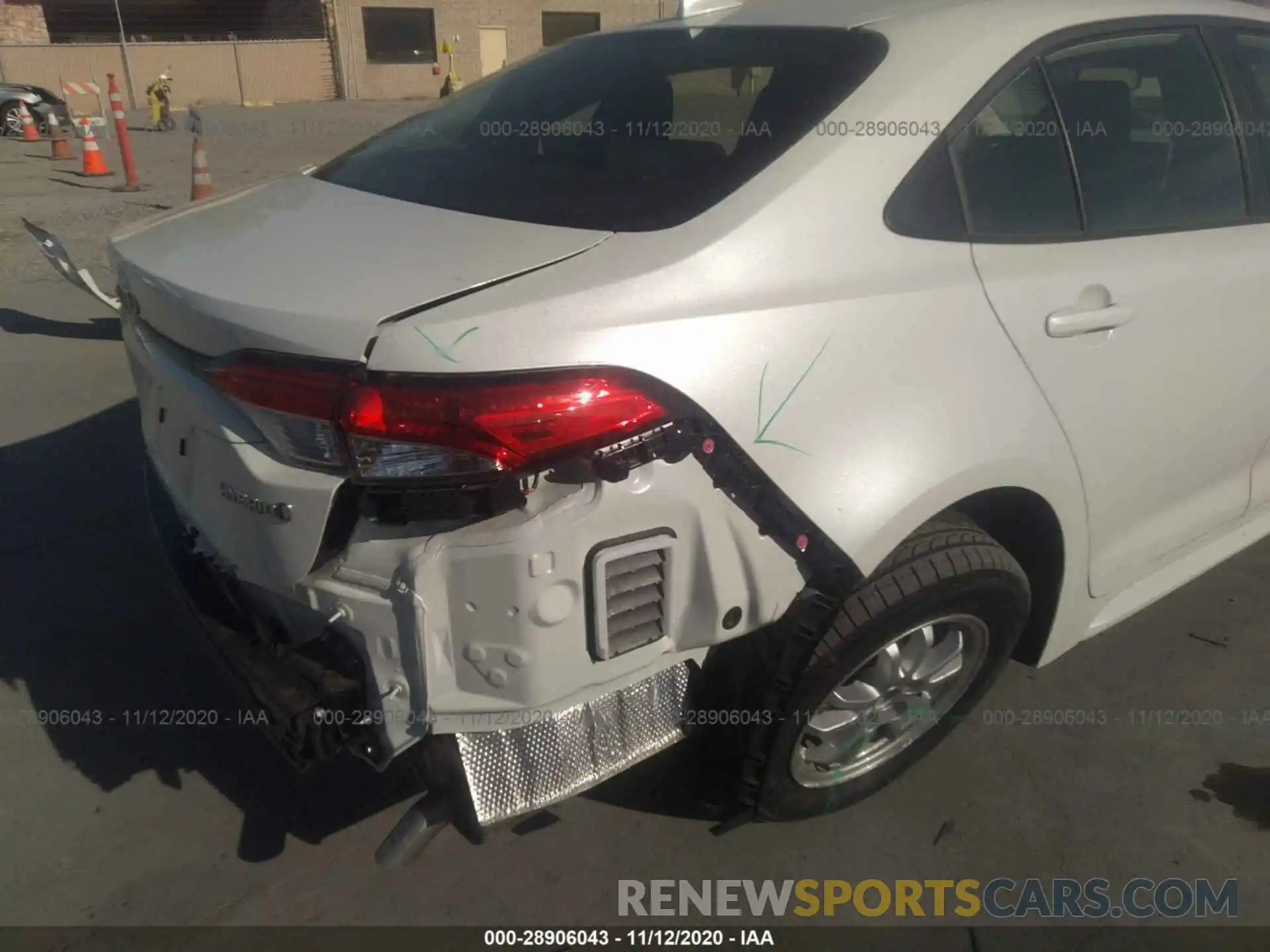 6 Photograph of a damaged car JTDEBRBE7LJ028051 TOYOTA COROLLA 2020