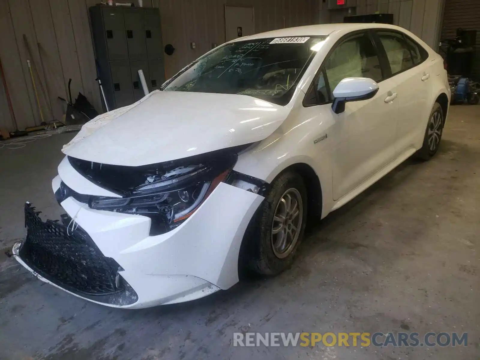 2 Photograph of a damaged car JTDEBRBE7LJ028499 TOYOTA COROLLA 2020