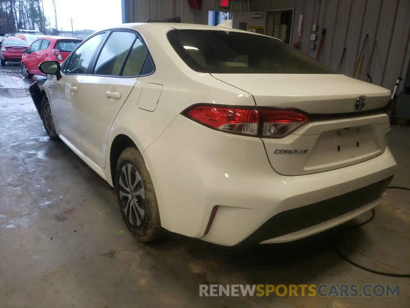 3 Photograph of a damaged car JTDEBRBE7LJ028499 TOYOTA COROLLA 2020