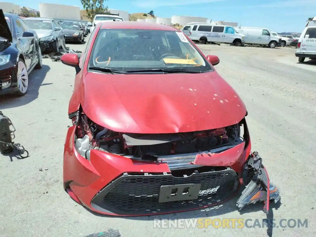 9 Photograph of a damaged car JTDEBRBE7LJ029023 TOYOTA COROLLA 2020