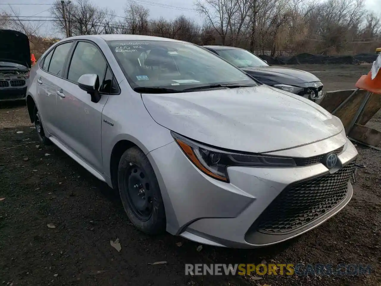 1 Photograph of a damaged car JTDEBRBE8LJ002719 TOYOTA COROLLA 2020