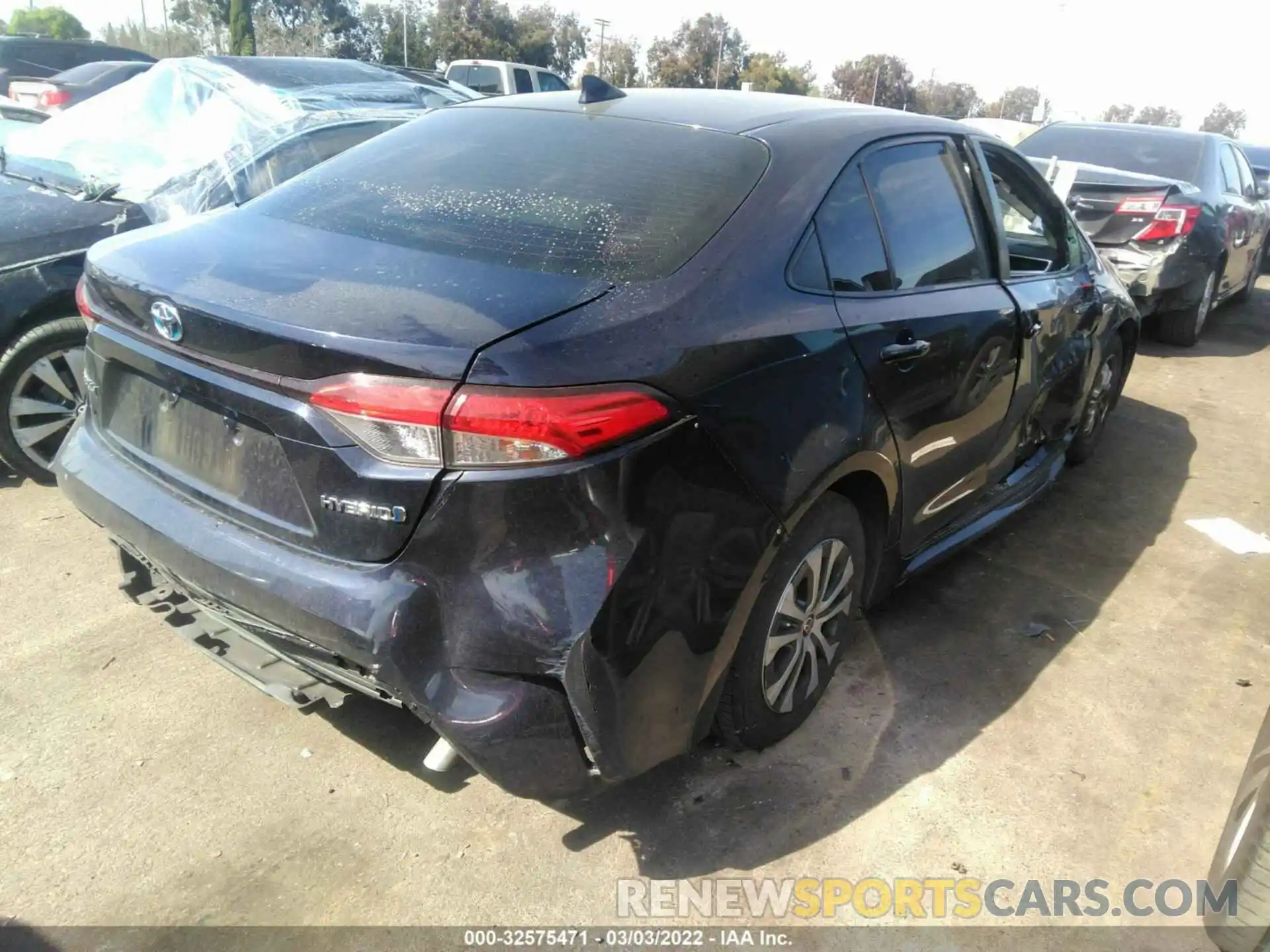 4 Photograph of a damaged car JTDEBRBE8LJ002798 TOYOTA COROLLA 2020