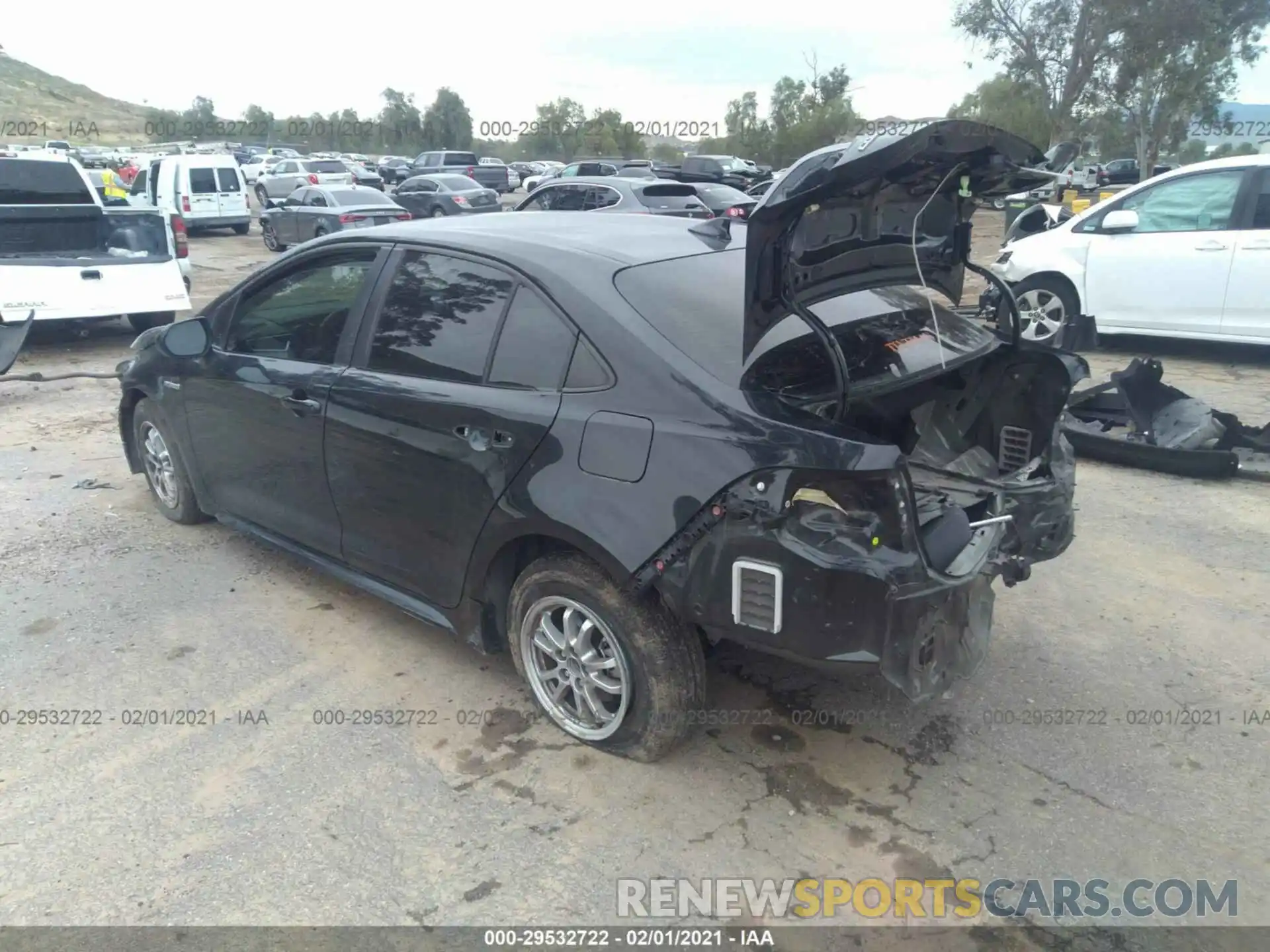 3 Photograph of a damaged car JTDEBRBE8LJ002834 TOYOTA COROLLA 2020