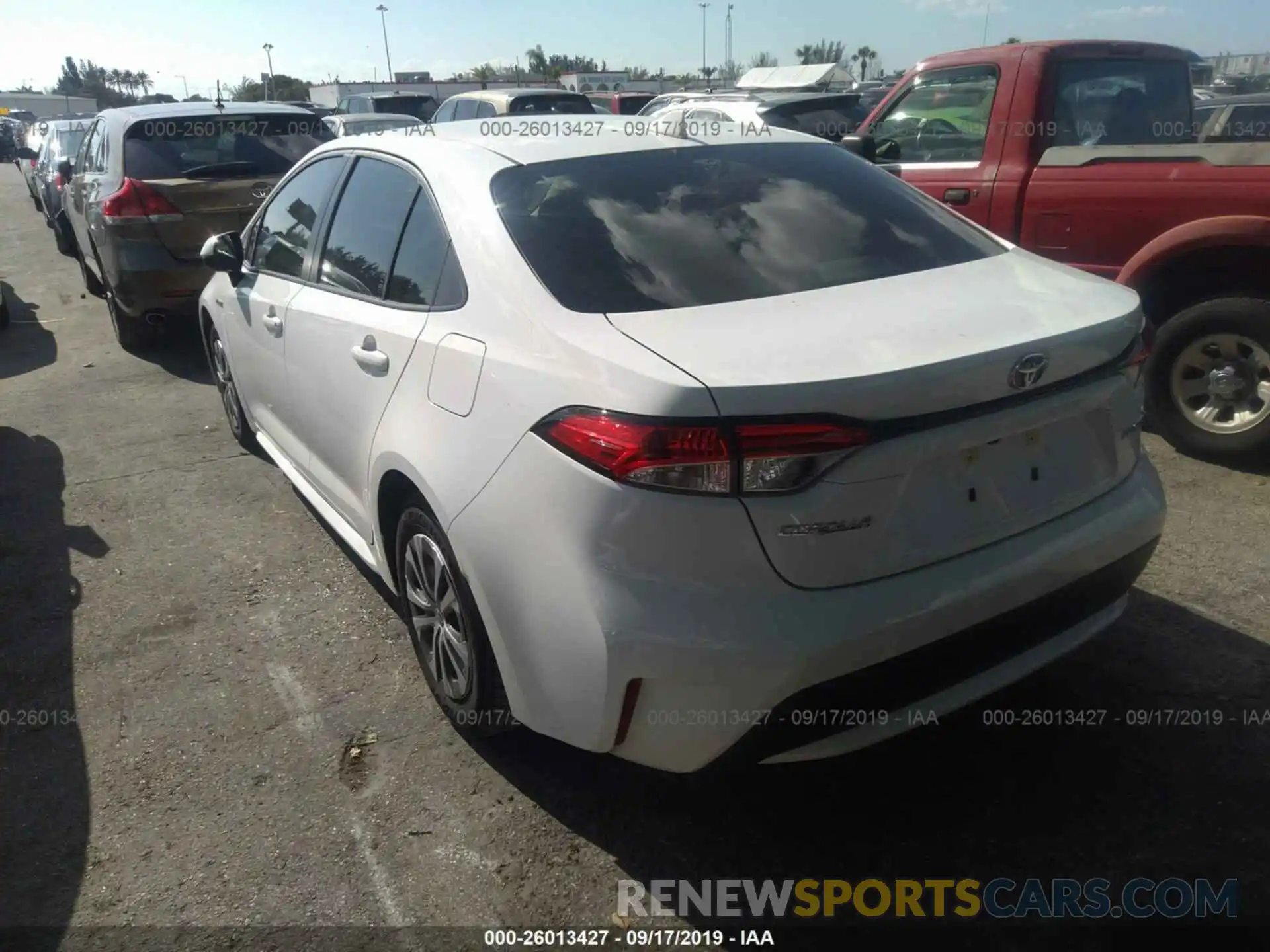 3 Photograph of a damaged car JTDEBRBE8LJ003868 TOYOTA COROLLA 2020