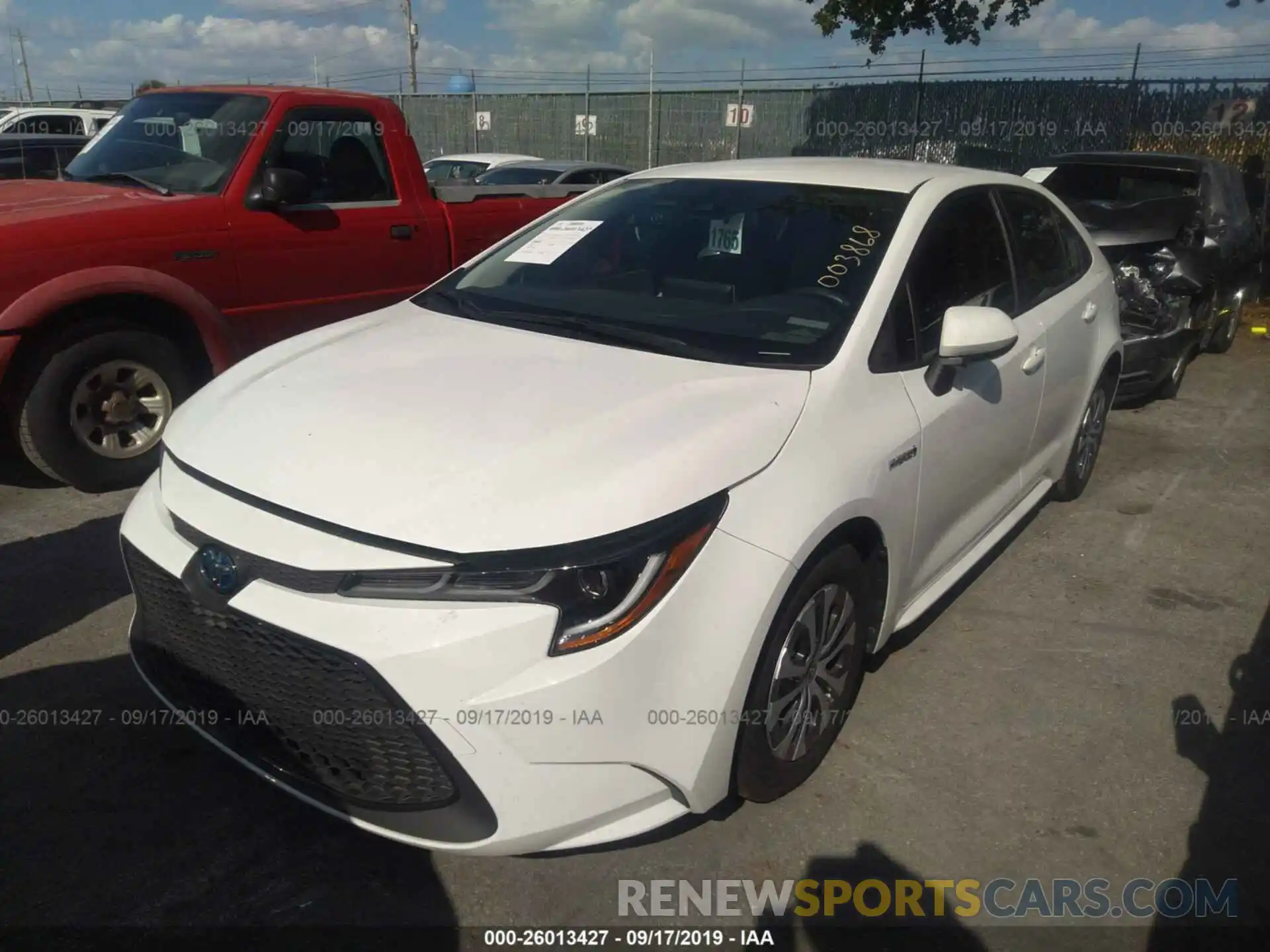 6 Photograph of a damaged car JTDEBRBE8LJ003868 TOYOTA COROLLA 2020