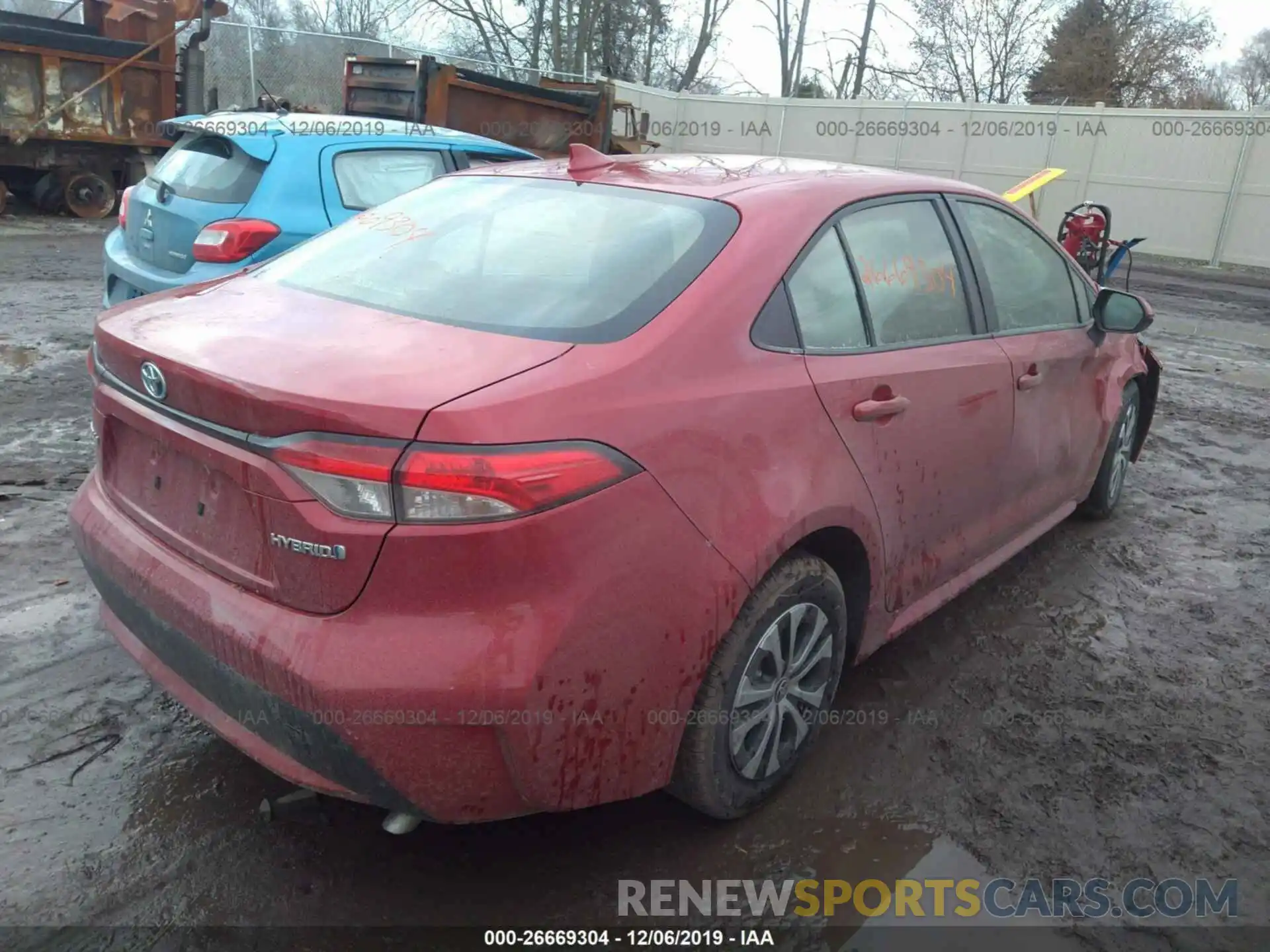 4 Photograph of a damaged car JTDEBRBE8LJ005104 TOYOTA COROLLA 2020