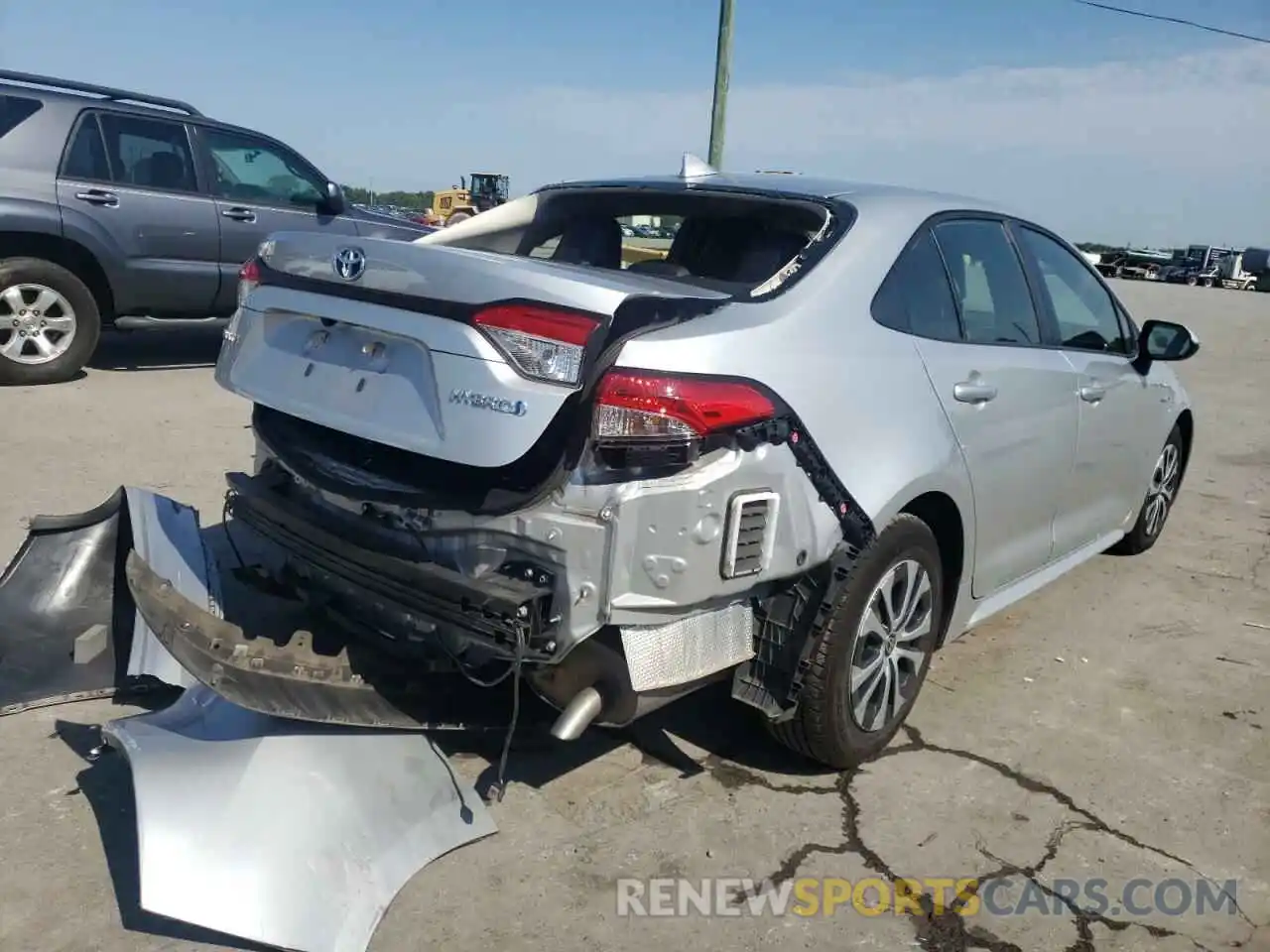 4 Photograph of a damaged car JTDEBRBE8LJ007855 TOYOTA COROLLA 2020